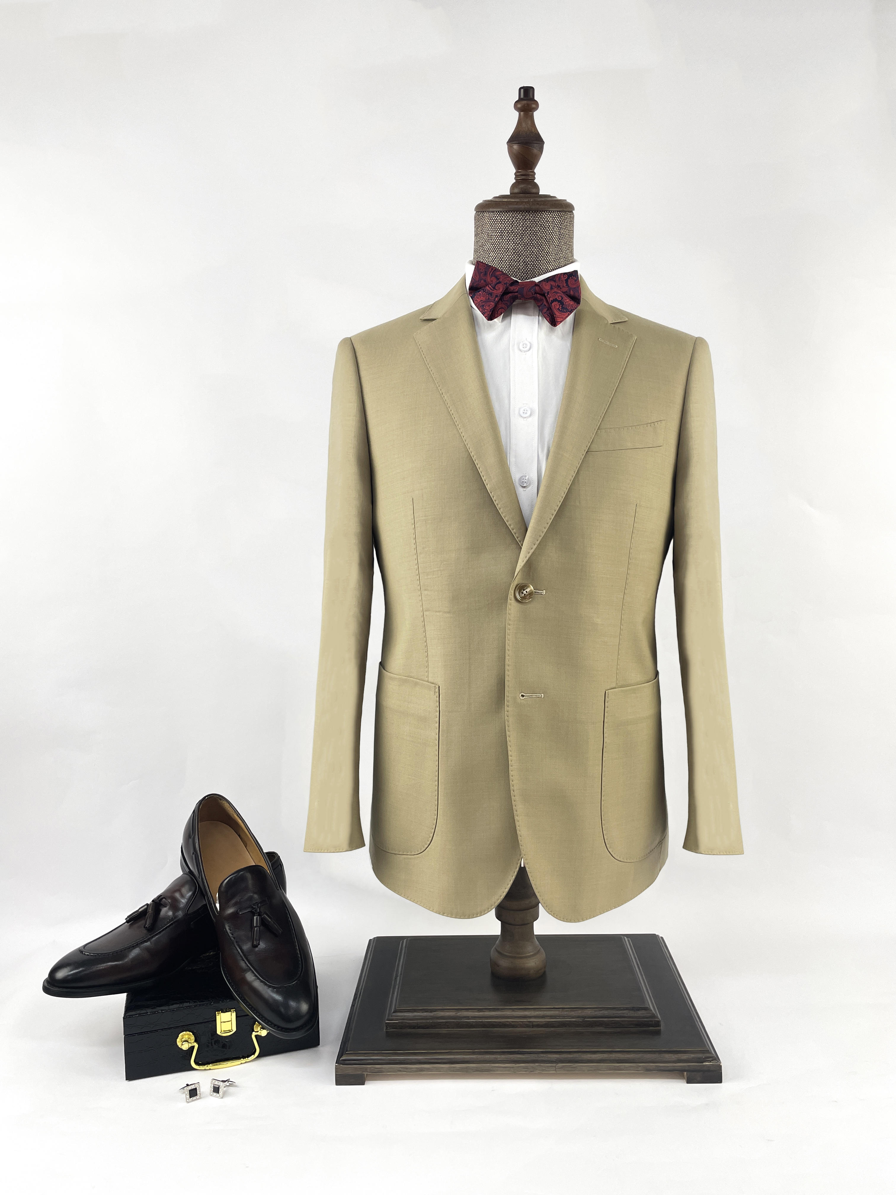 定制礼服西装/西装定制/结婚服装