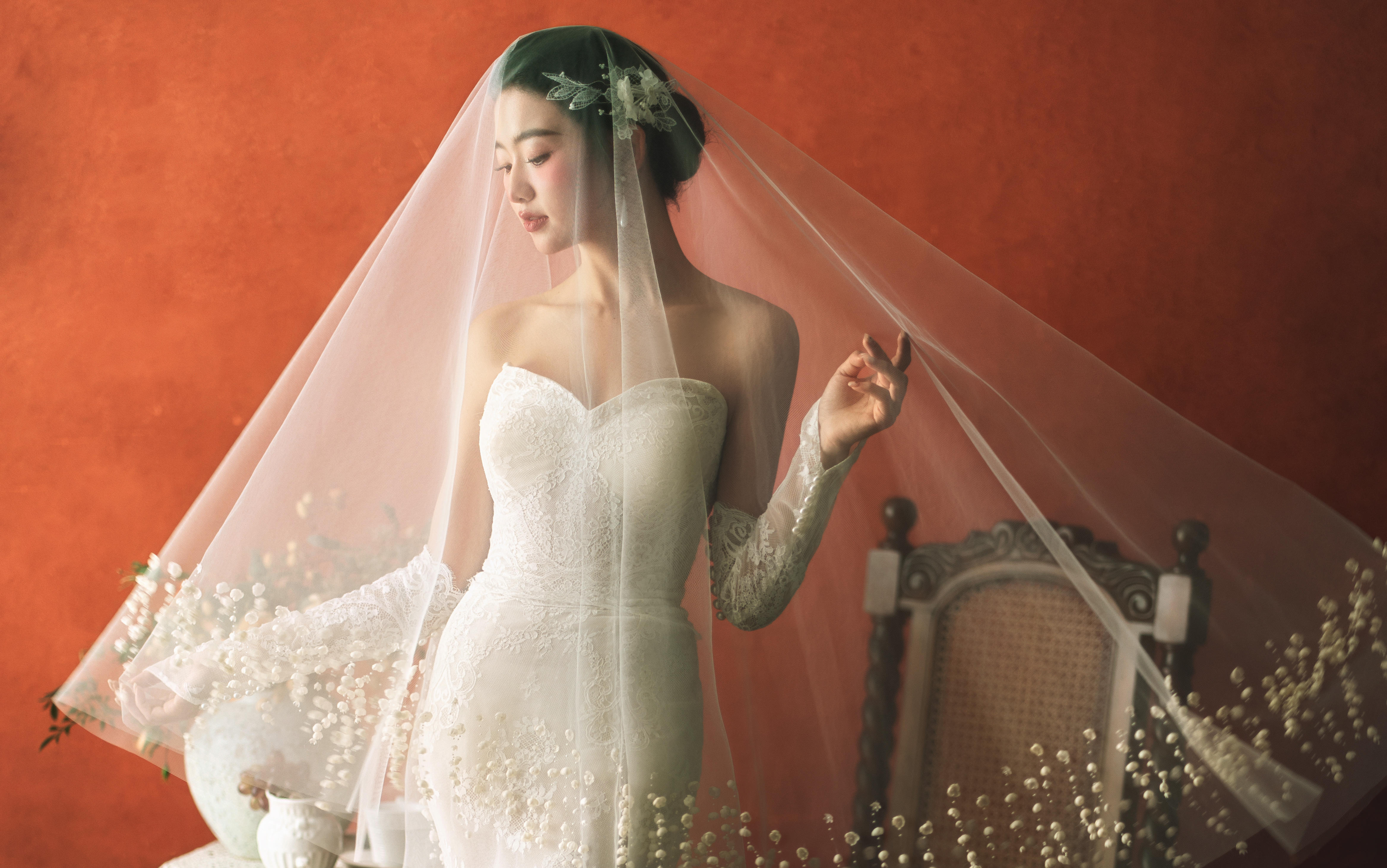 有生之年拍到了醉高级的复古婚纱照😭