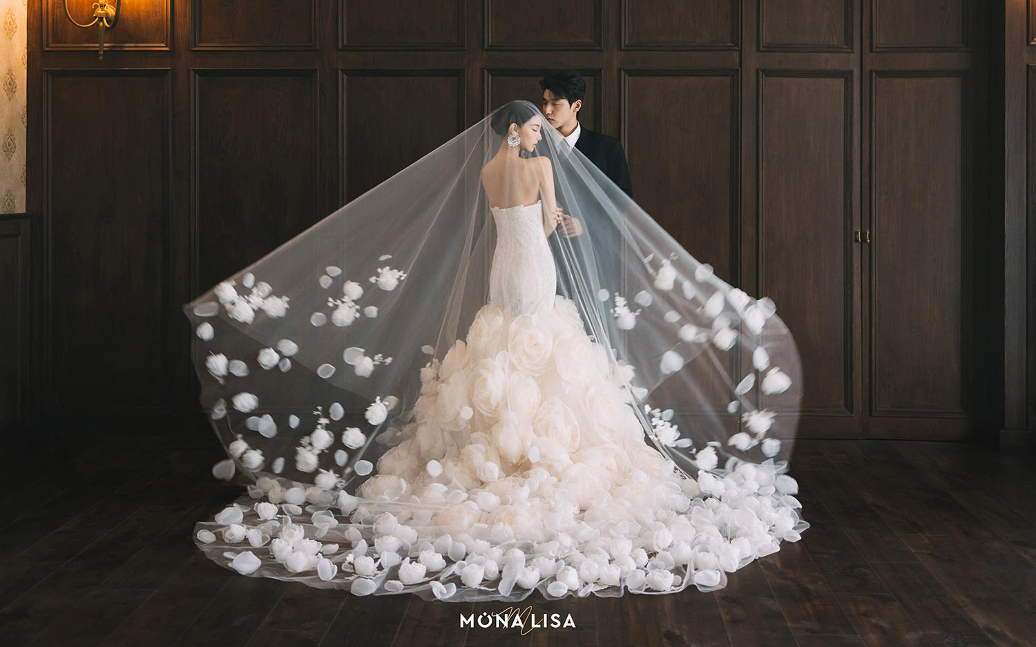 还拍常规内景？立体花纱款已经卷爆朋友圈