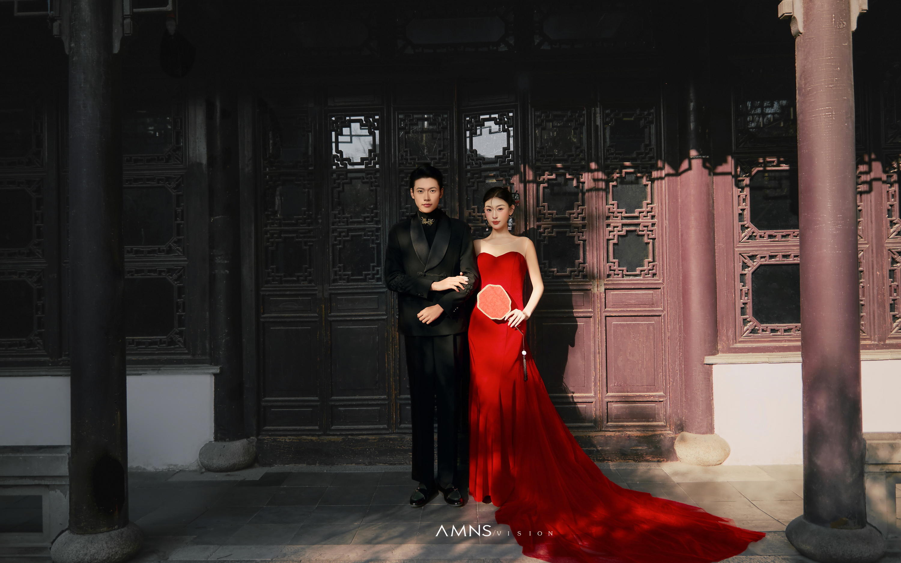 被中国红硬控30s，新中式园林太撩了!