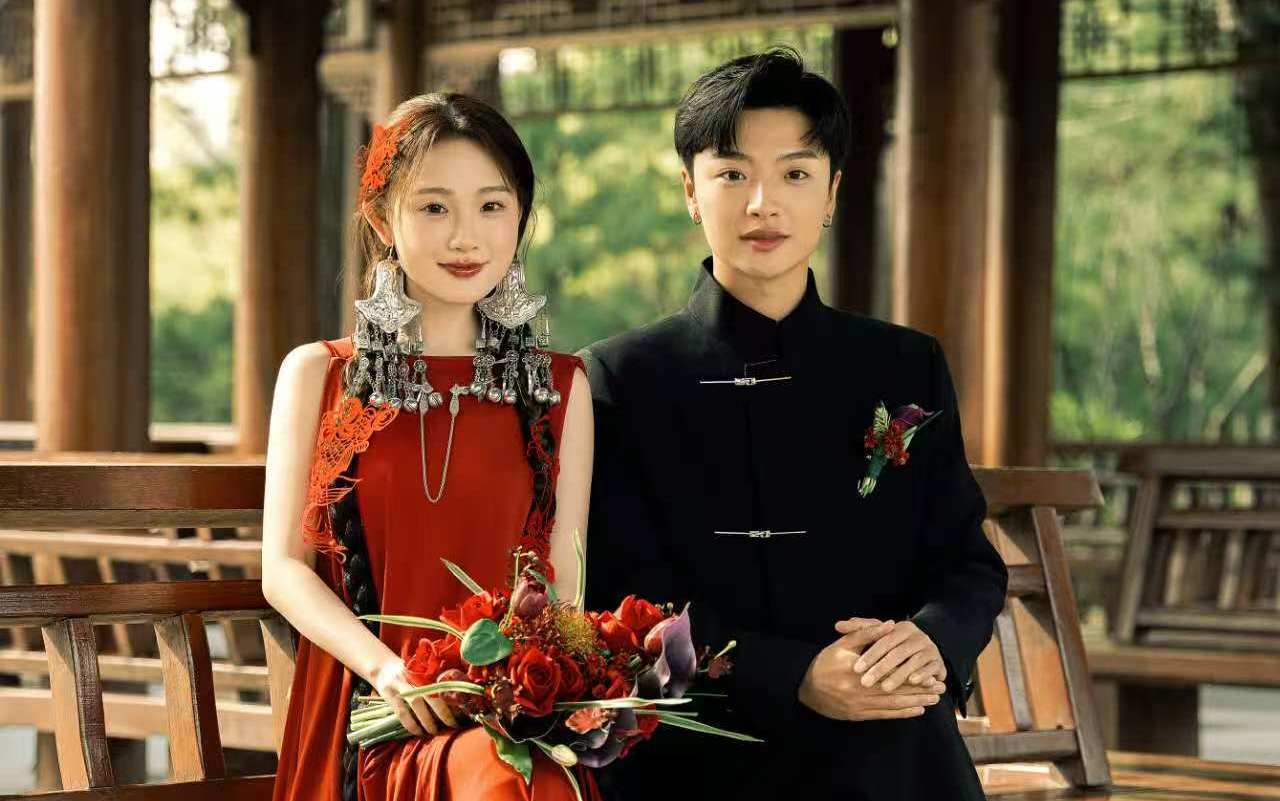 中式民国风婚纱照 ，高级感拿捏～