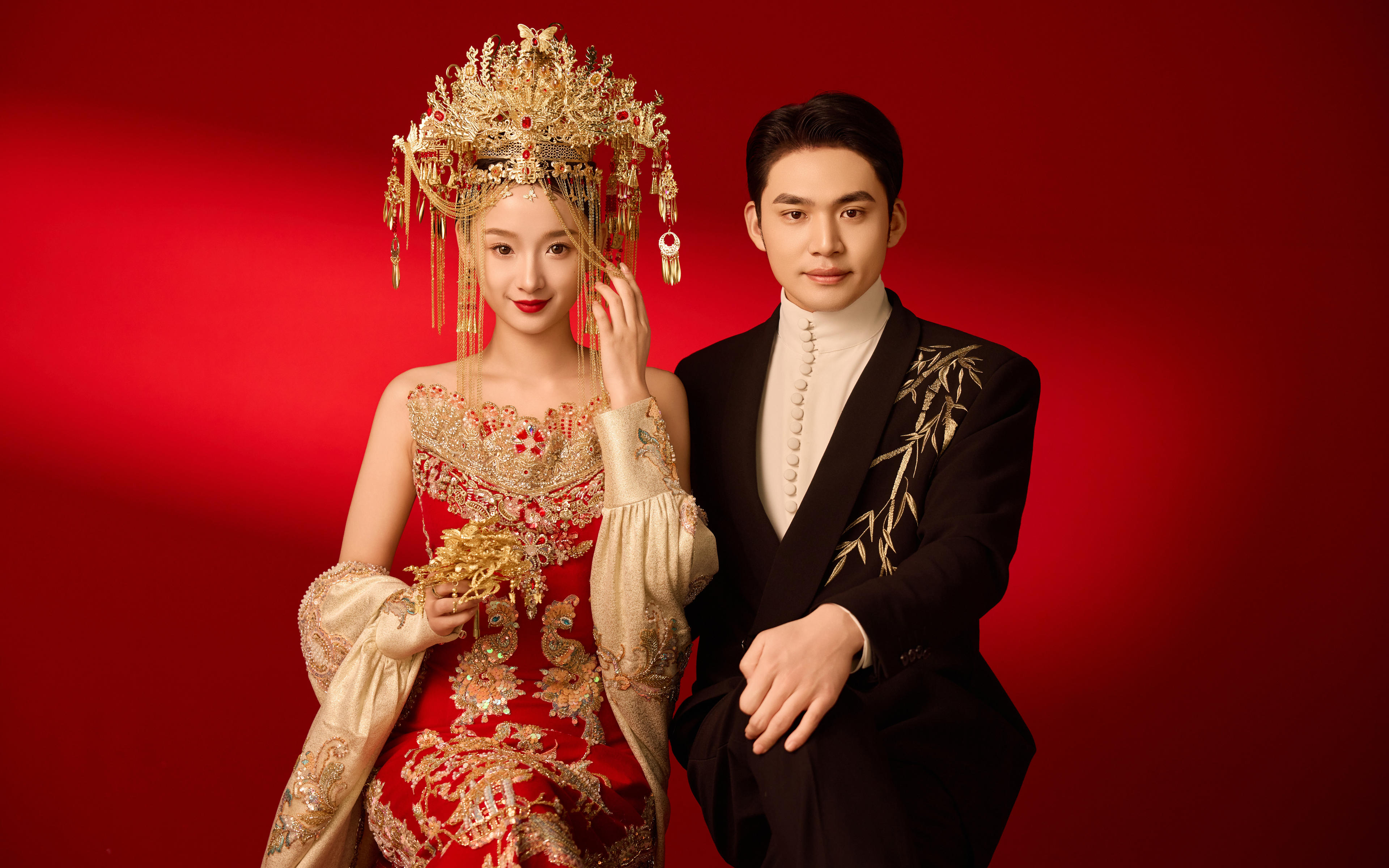 來財(cái)來財(cái)??拍到了超貴氣的新中式婚紗照！