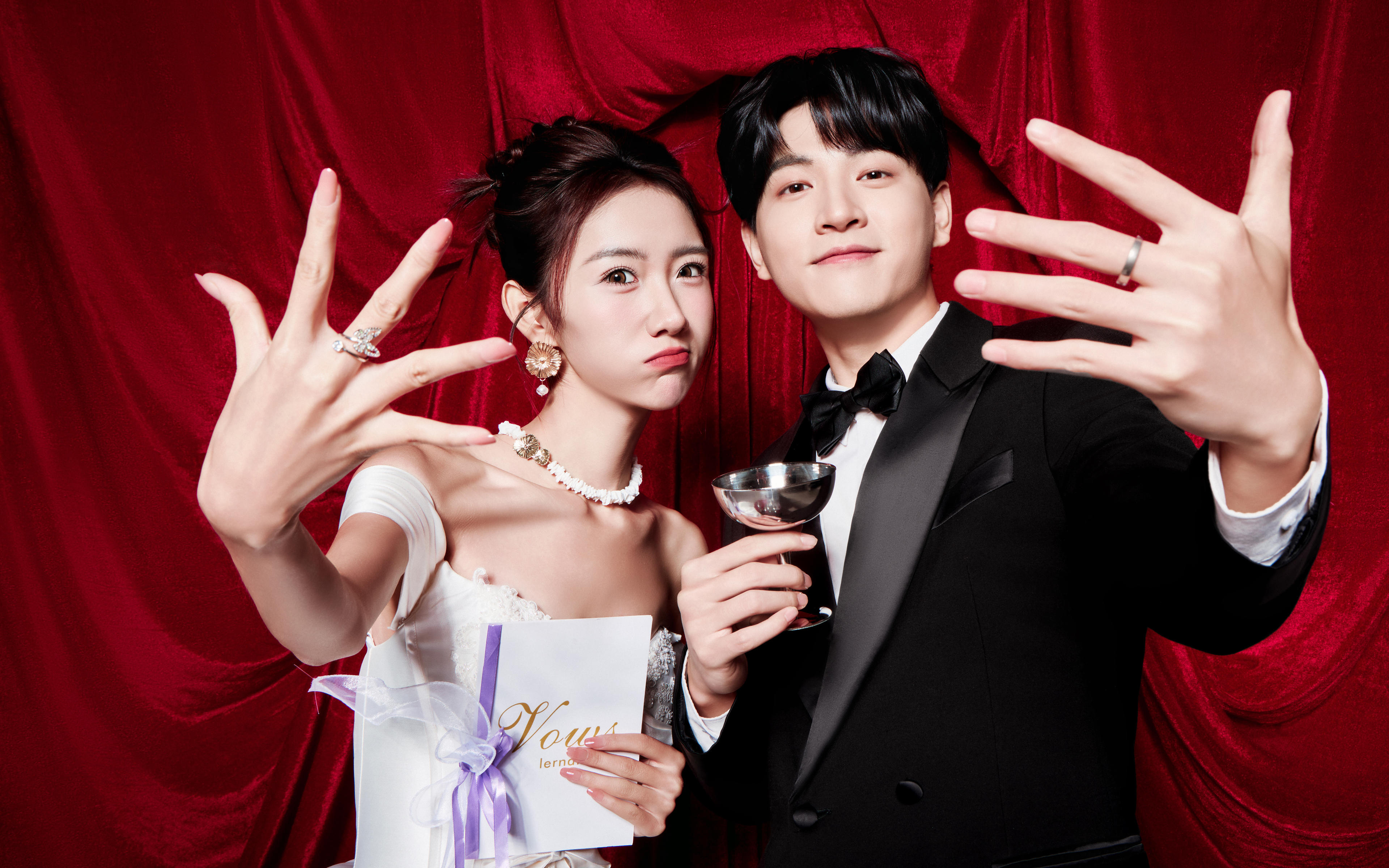 梵梦®原创 |红丝绒剧场，上演心动瞬间 🎬