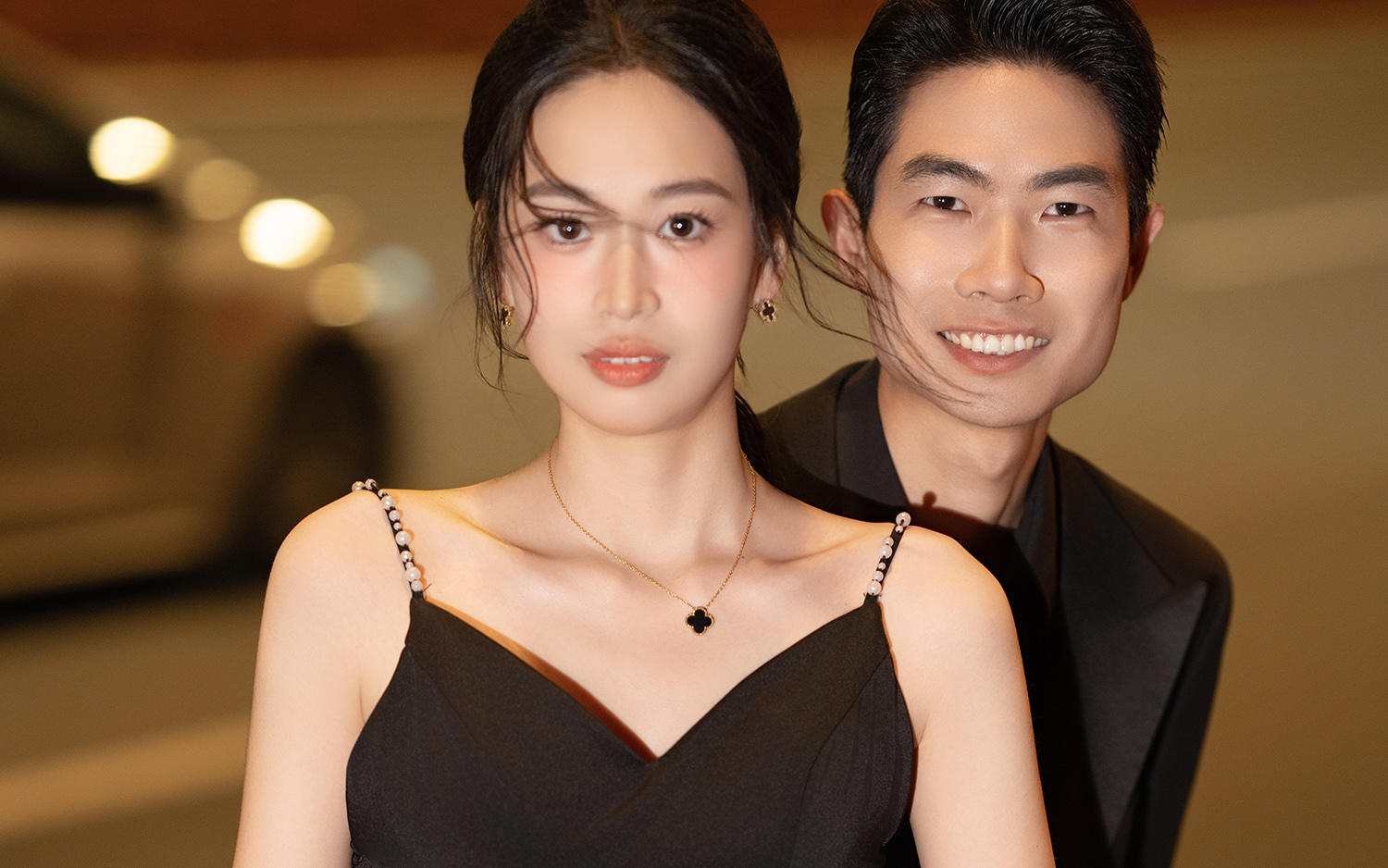  Ms Ke & Mr Chen