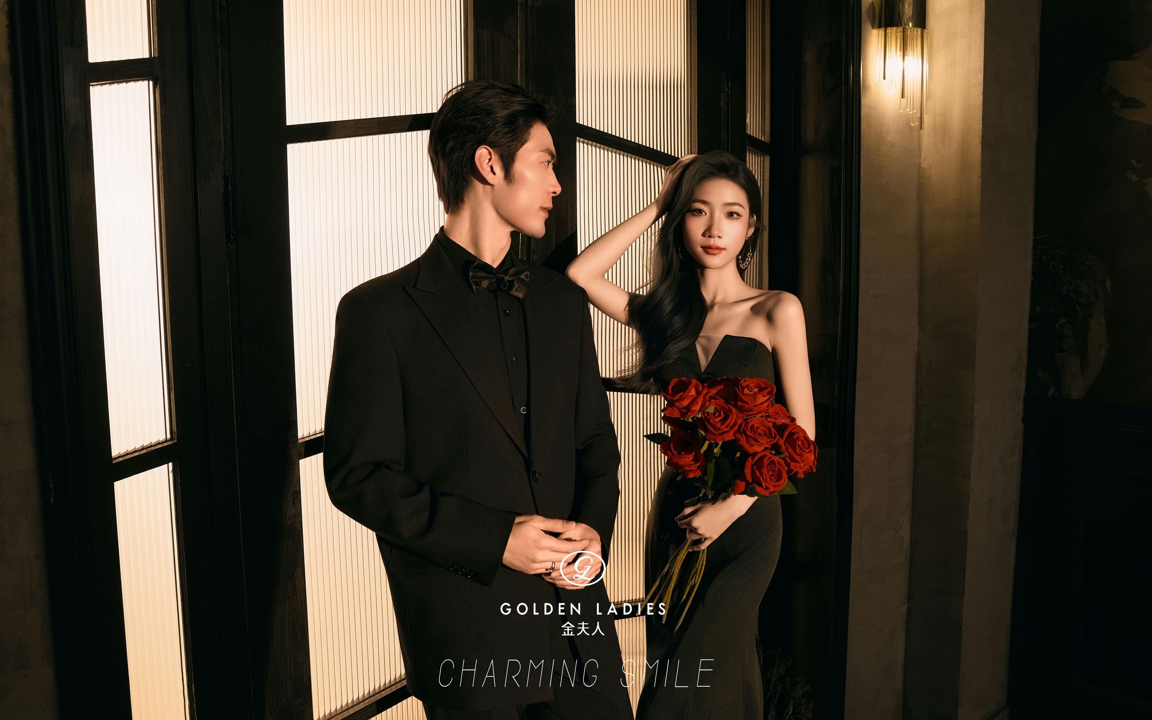 美到失語的黑色系婚紗照｜又美又颯??