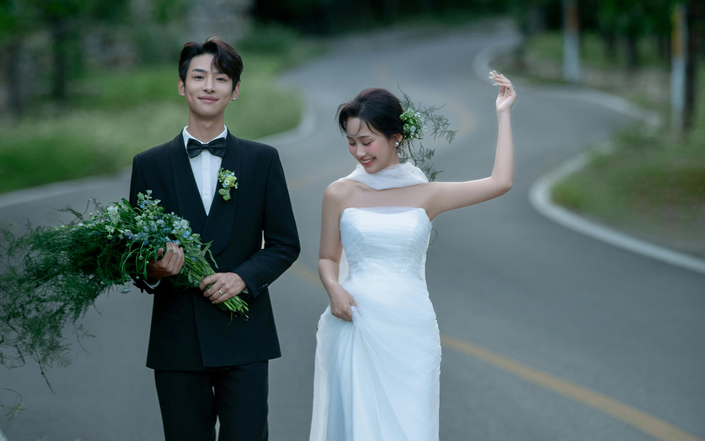 【網紅推薦】陽光+白裙+自由感，定格甜蜜愛情瞬間