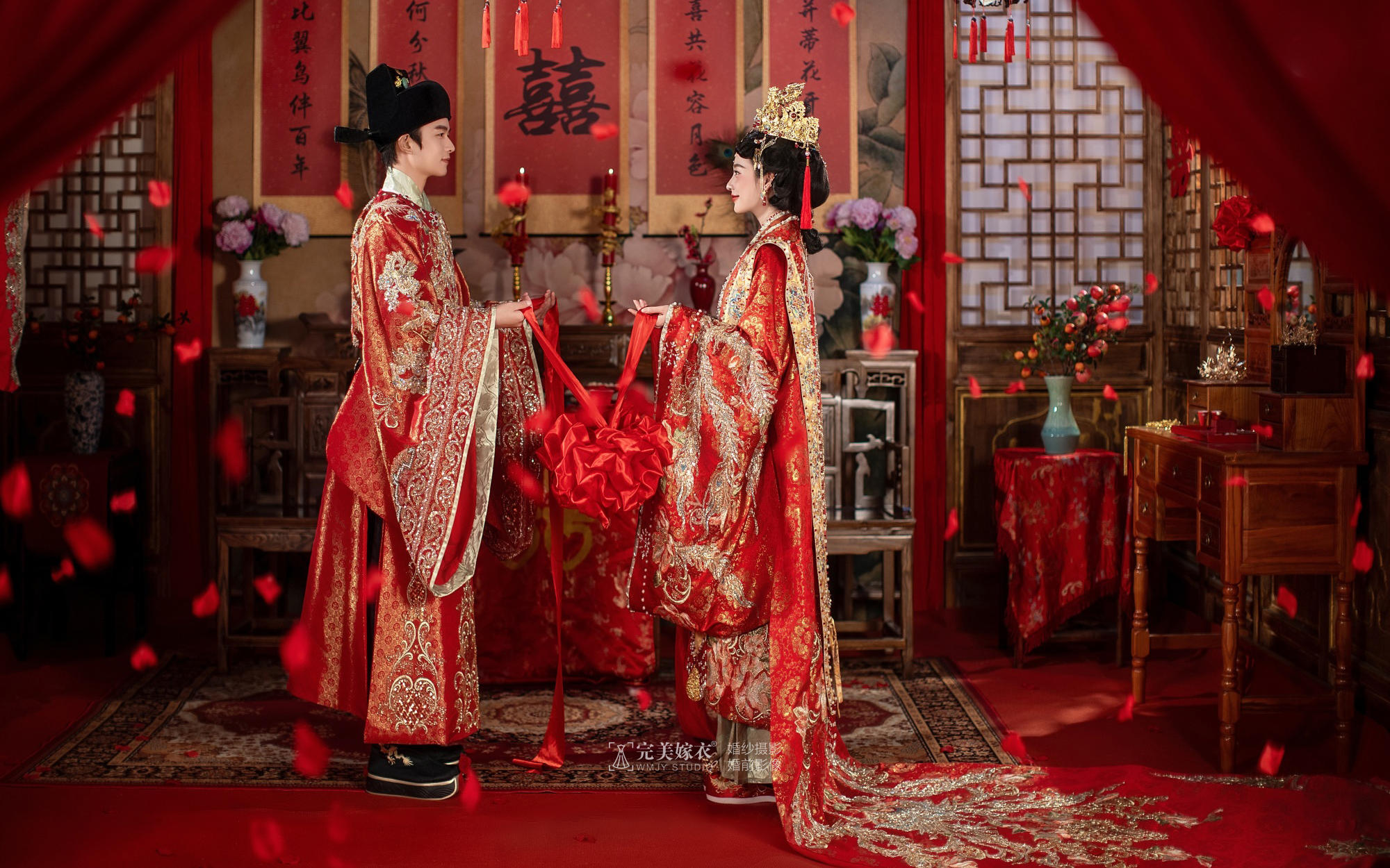 【盛世紅妝】鳳冠霞帔十里紅妝?端莊大氣漢服婚紗照