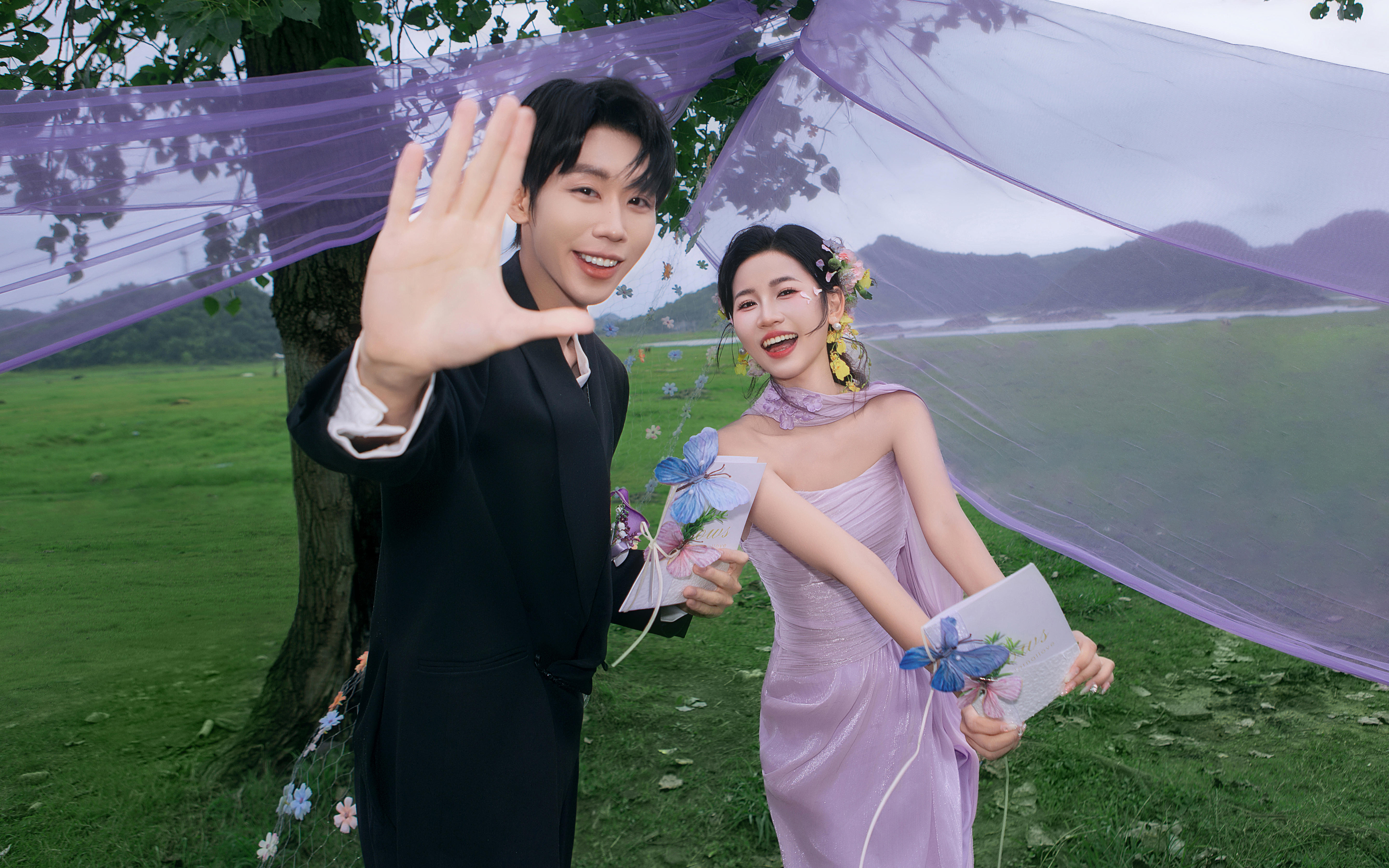 【暮山紫】