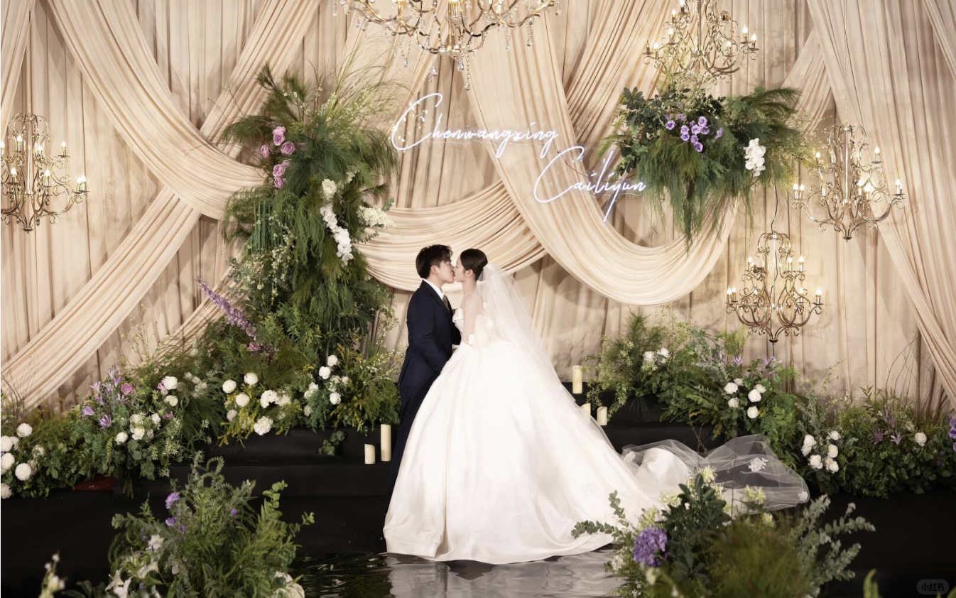 韩式婚礼现场 氛围感拉满的婚礼现场