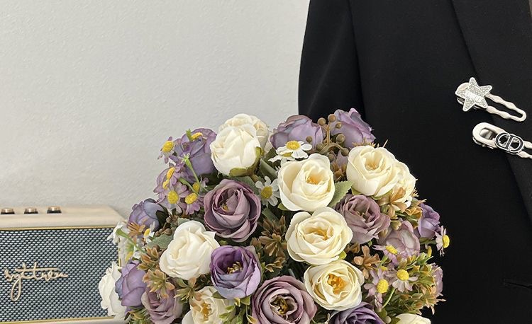 【仿真手捧花】欧式轻奢高级仿生花仿真手捧花