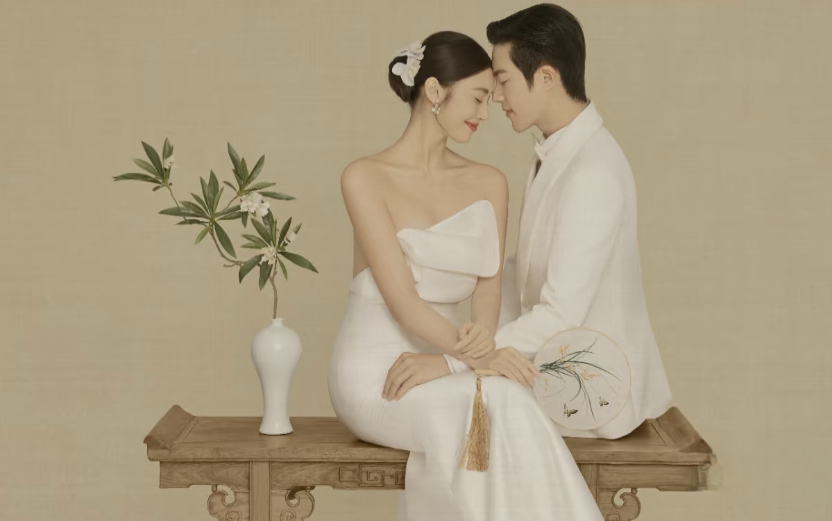 一眼淪陷的工筆畫(huà)婚紗照??也太好看了叭
