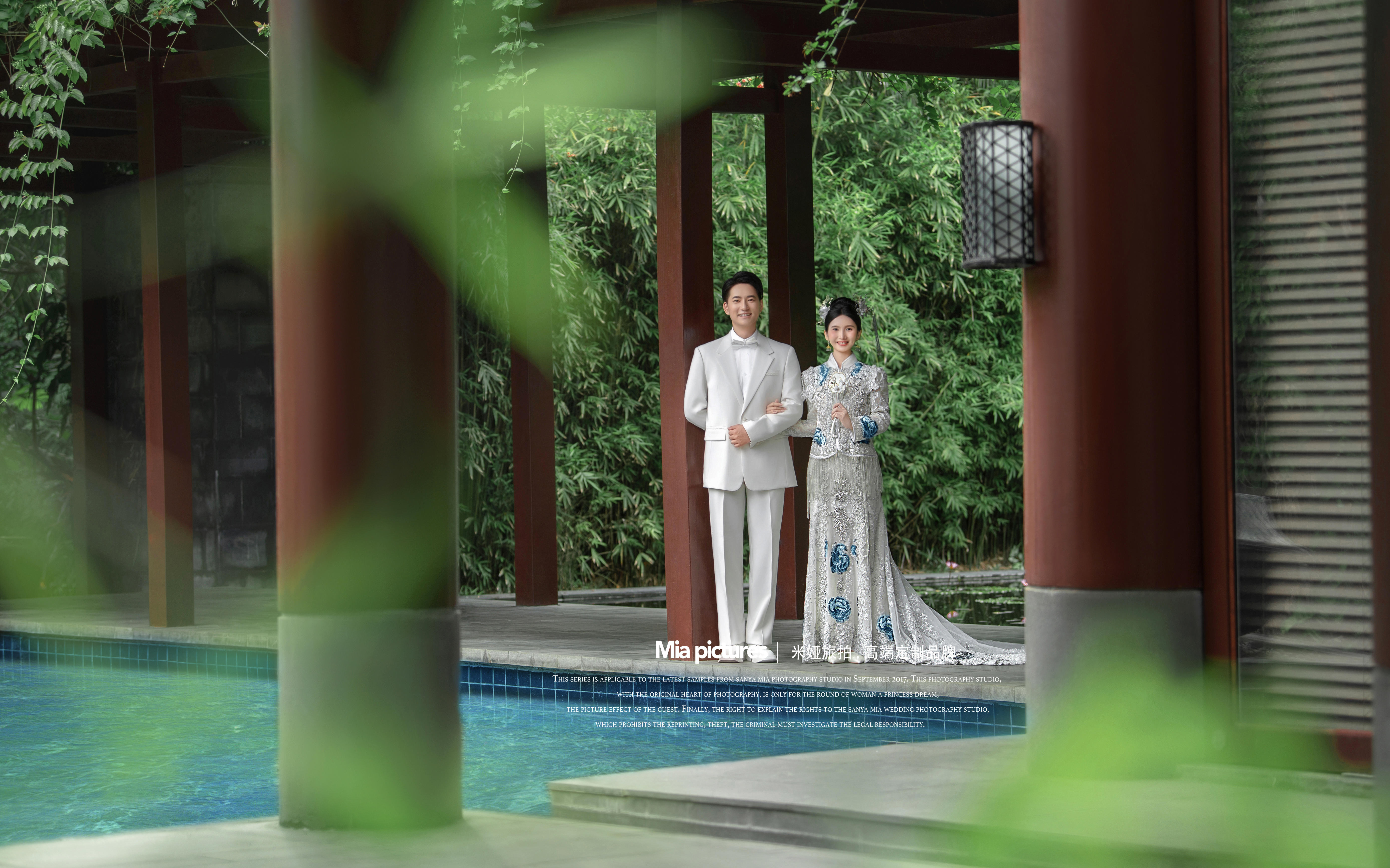 白月光秀禾??來感受東方園林新中式園林婚紗照??