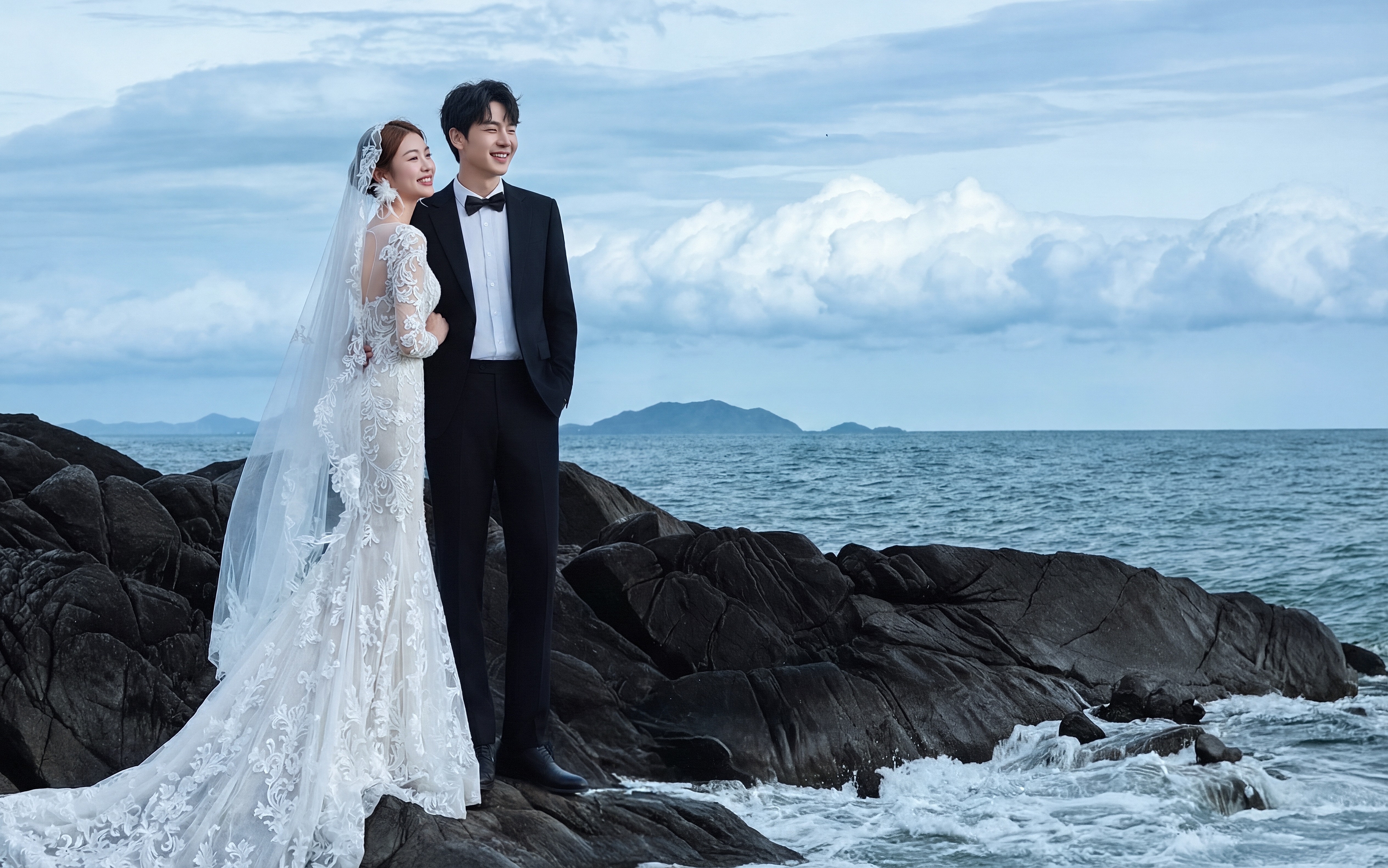 【法式印象】被问爆的礁石海景 婚纱照氛围感天花板