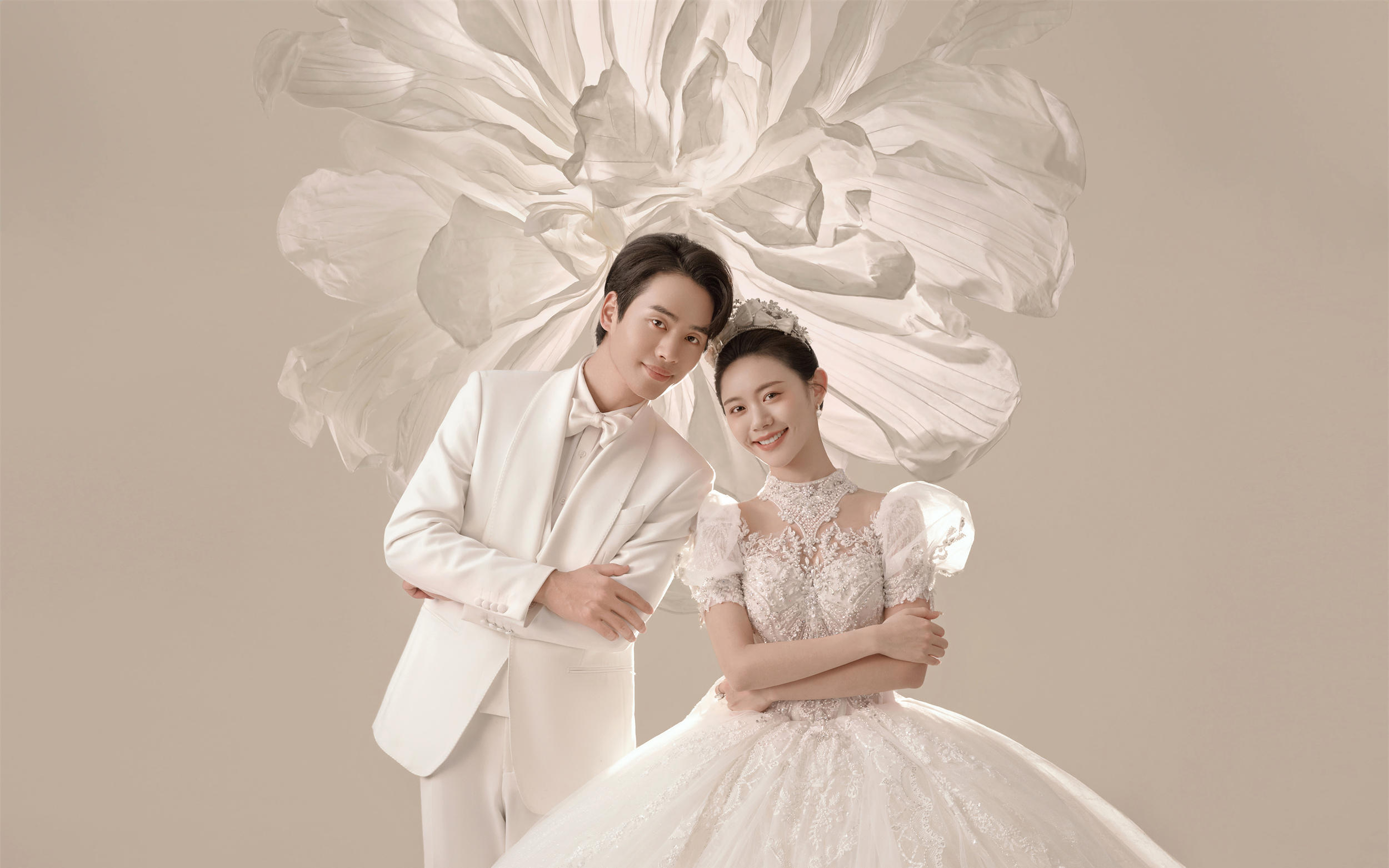 挪不开眼❗美到心坎里的山茶花婚纱照