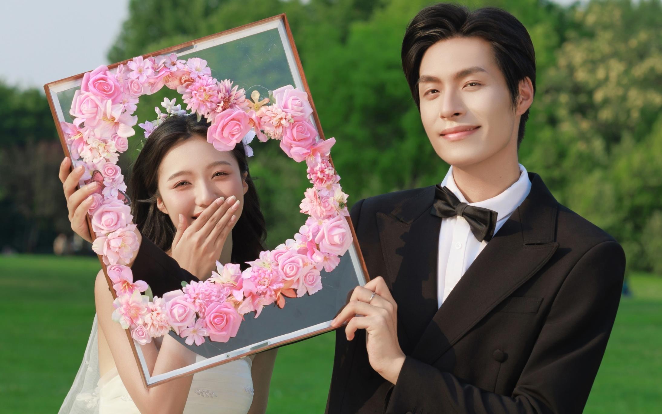 【帝卡洛婚纱摄影】    草坪森系