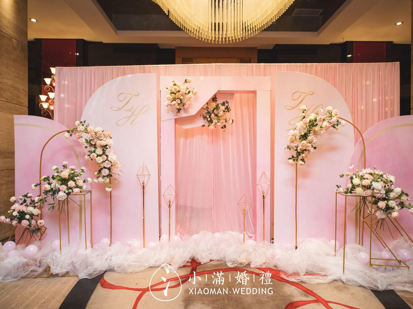 【小满婚礼】韩系简约风 司仪摄像摄影跟妆全包