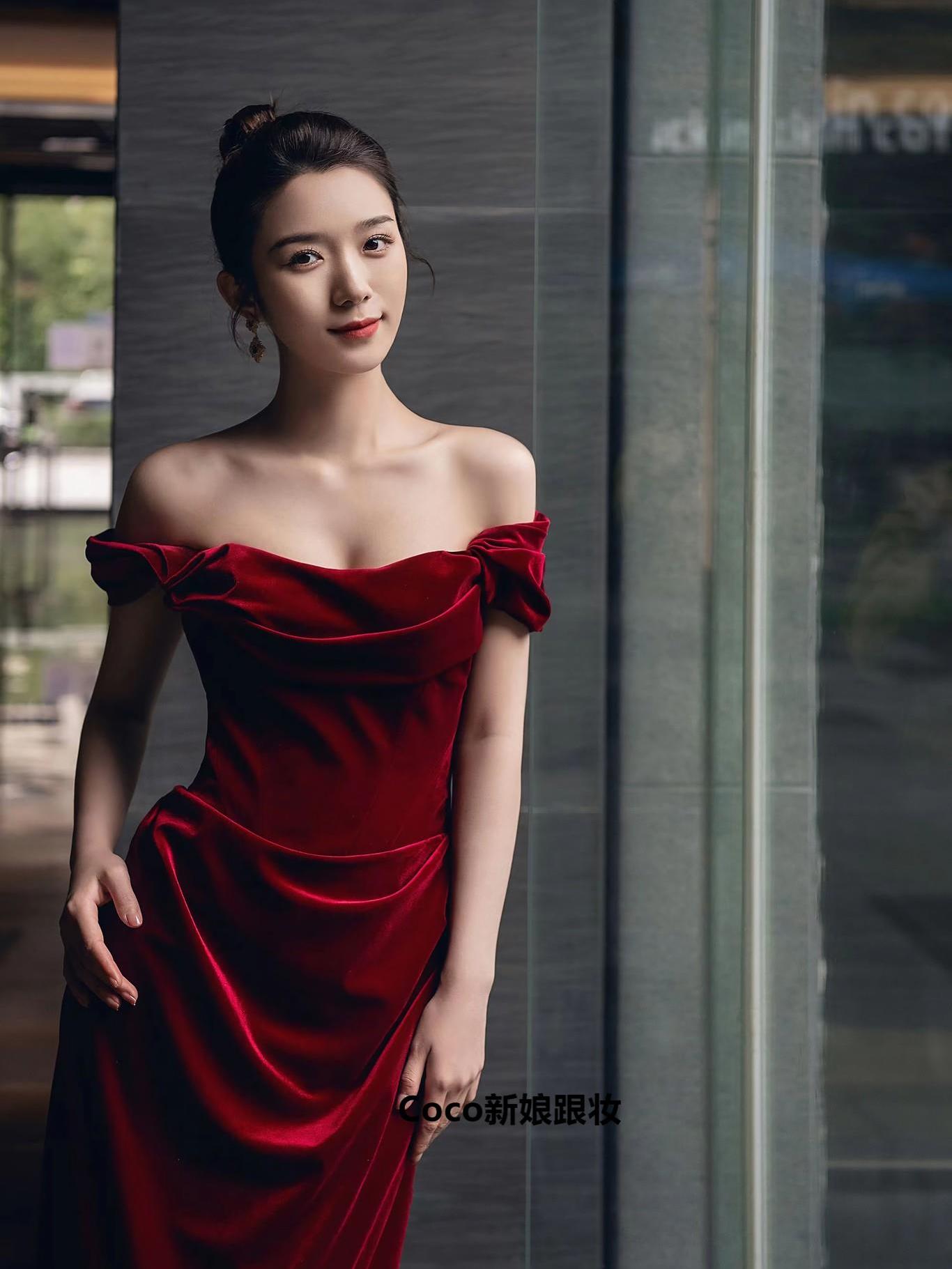 coco新娘造型红色气质女王范造型