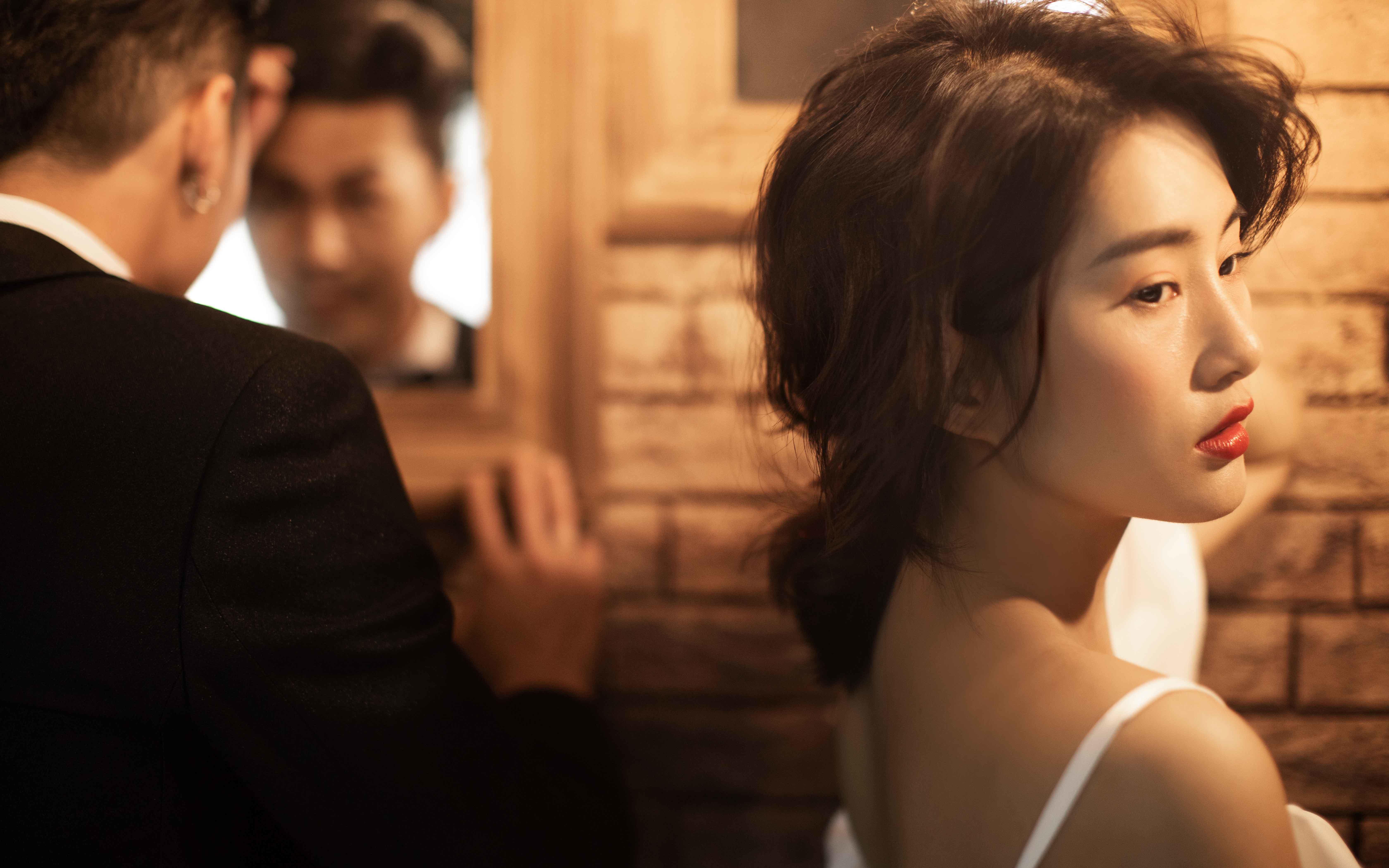 【火爆套餐】浪漫海景、時(shí)尚內(nèi)景