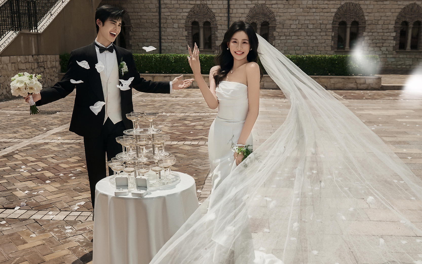 救命??在城堡拍的婚紗照把儀式感拉滿了?