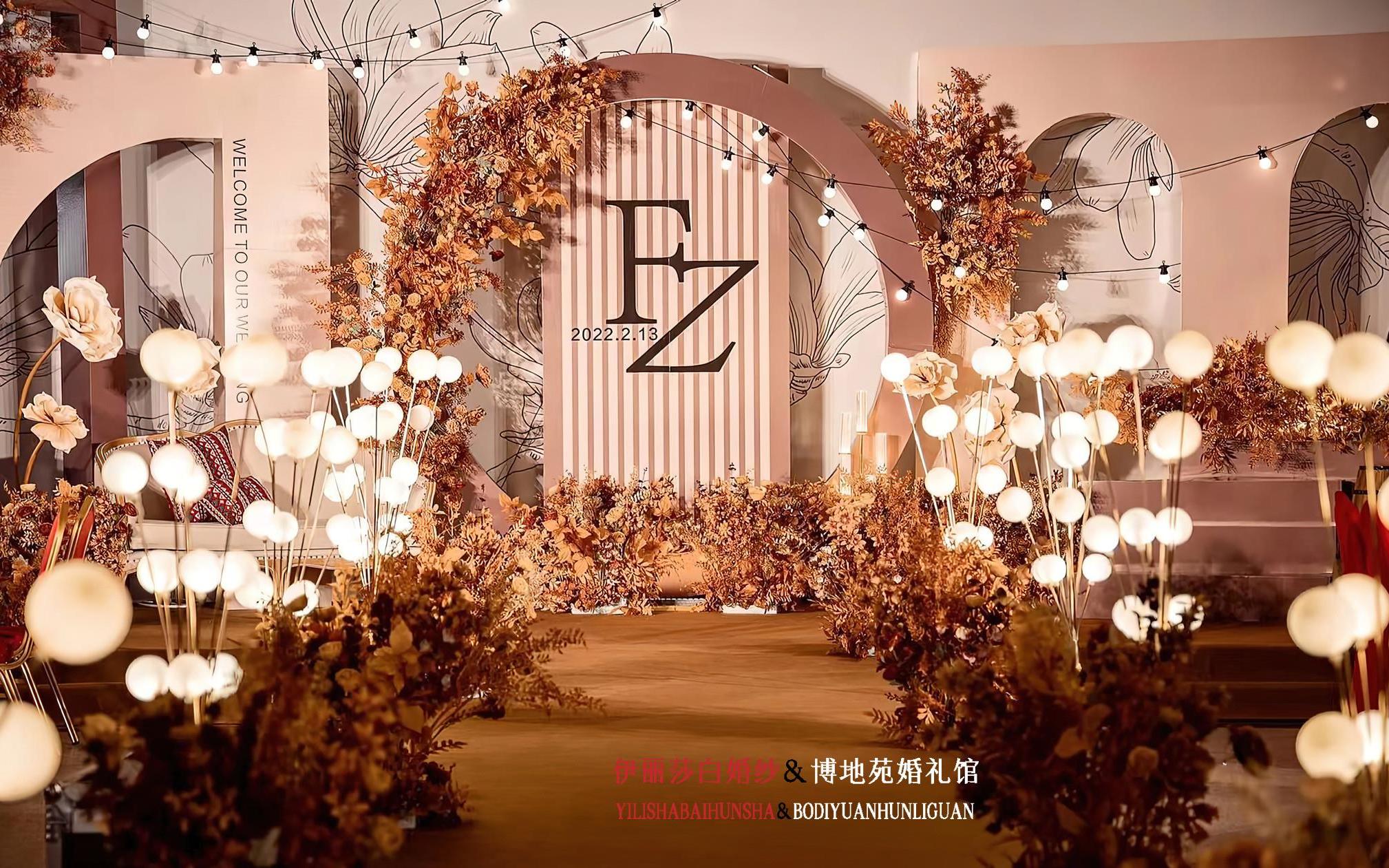 小预算婚庆一站式策划布置+司仪+录像＋跟拍