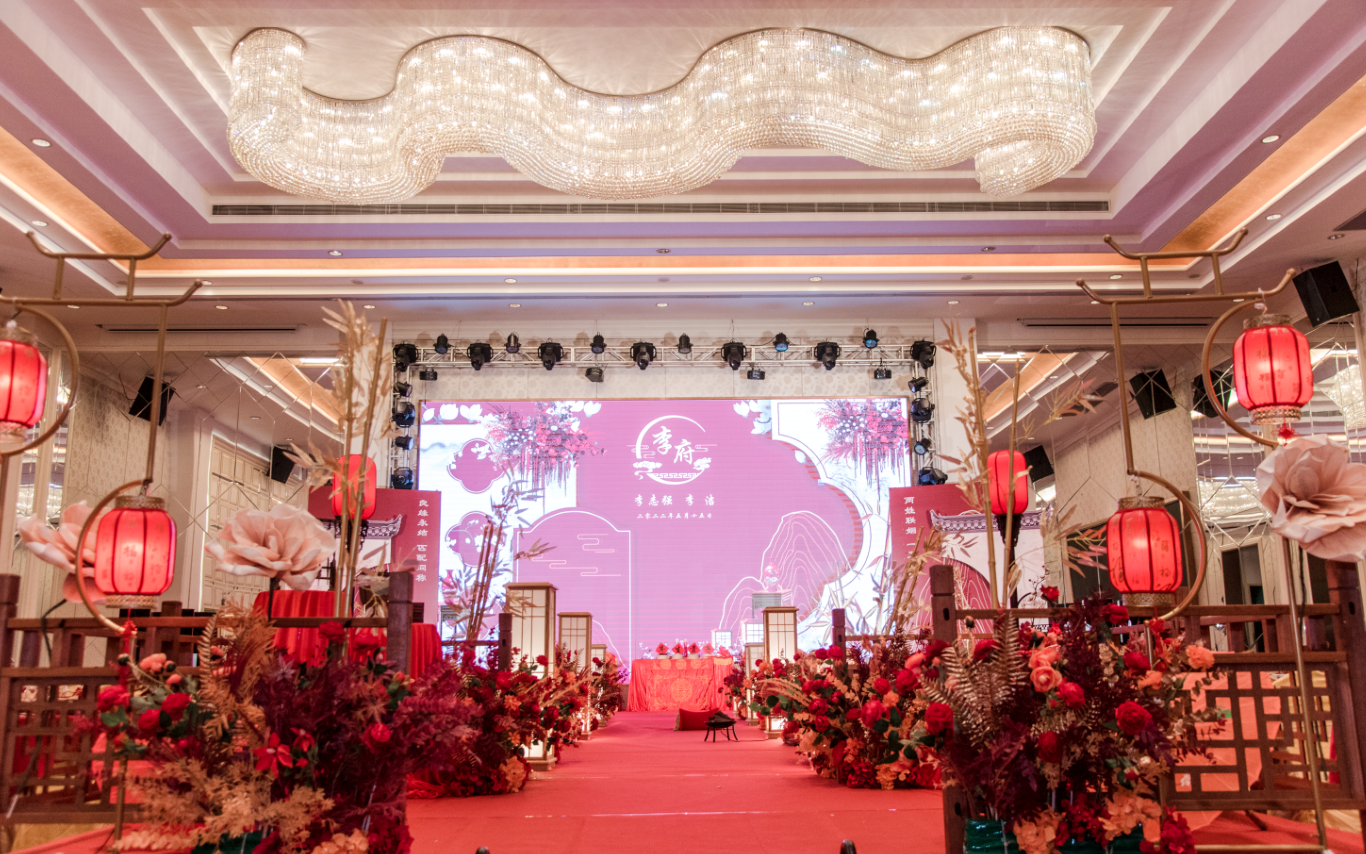 大红色中式婚礼  大气中式婚礼