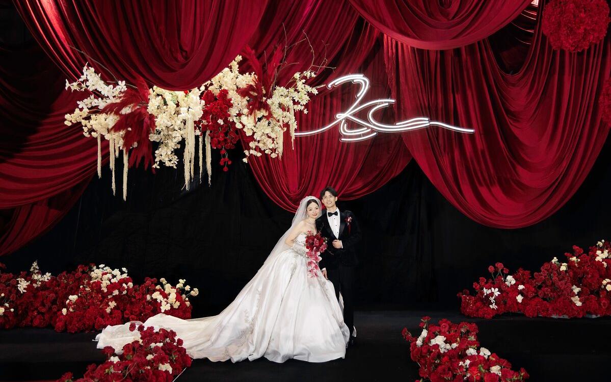 夢(mèng)幻紅色系韓式布縵婚禮