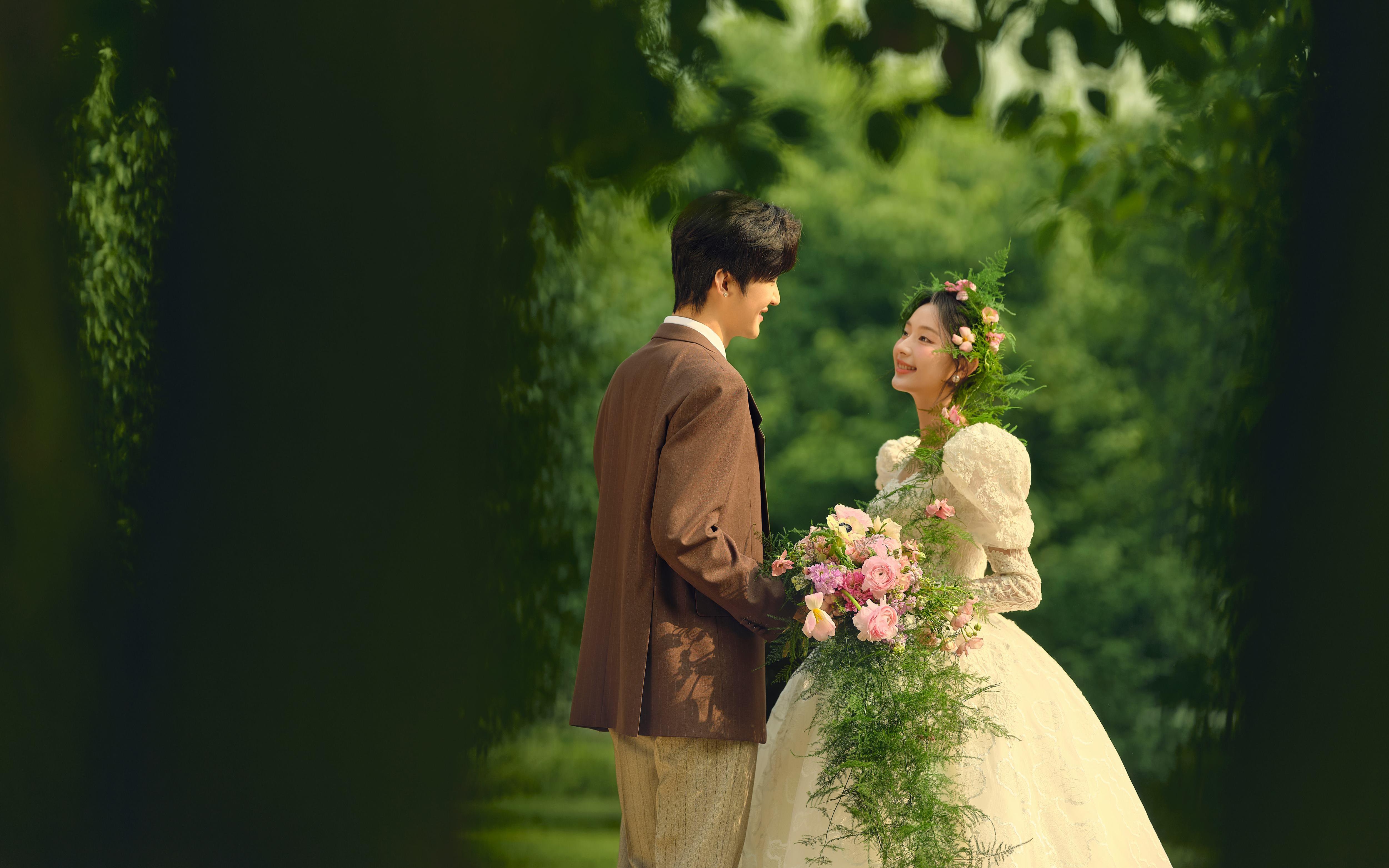 误入了爱丽丝的梦境  森系婚纱照