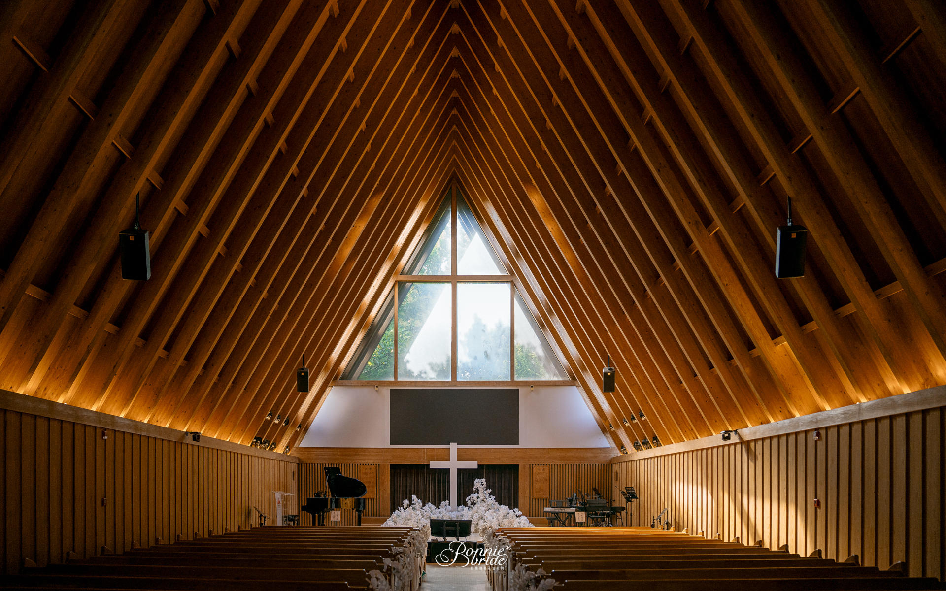  BONNIE | 自然主义森系教堂婚礼