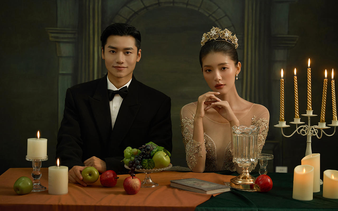 以爱之名为爱加冕❗无法拒绝的宫廷风婚纱照