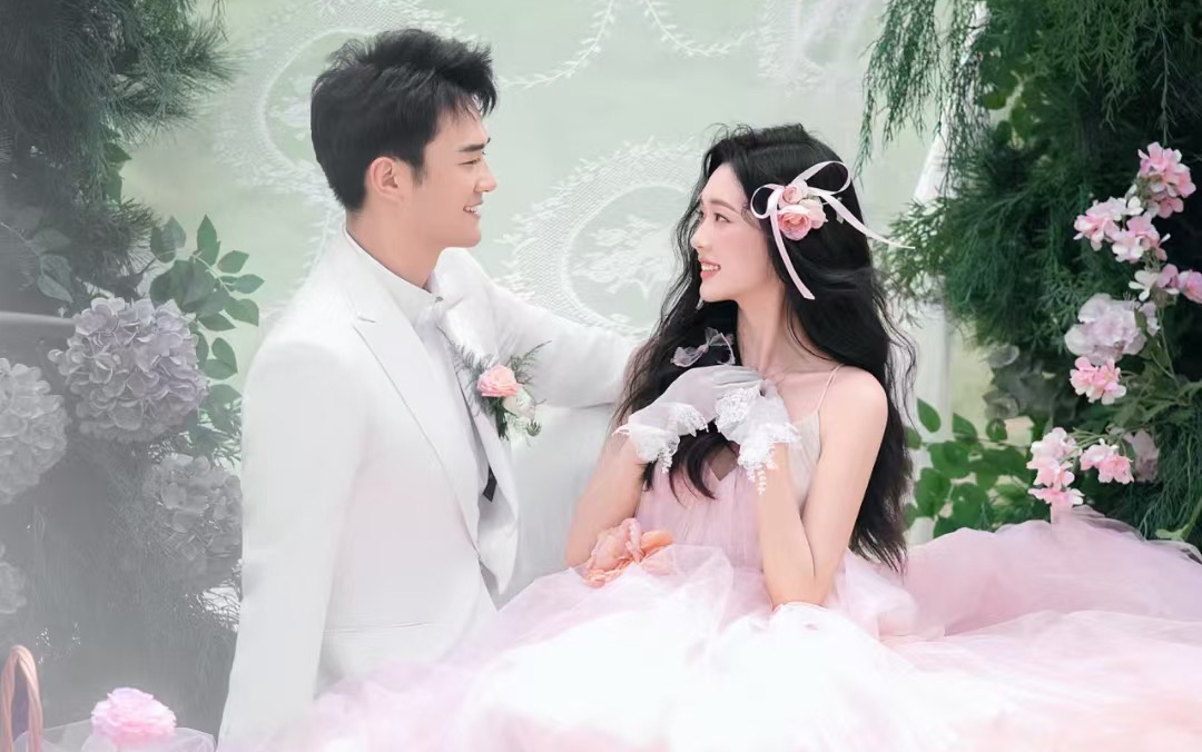 粉纱森系婚纱照