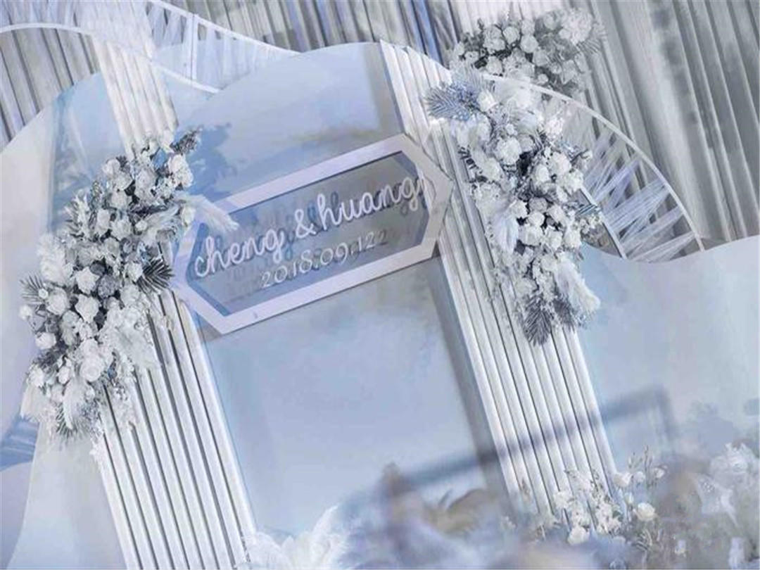 【三公主婚礼】轻奢小众渐变浅蓝婚礼，纯粹干净的美