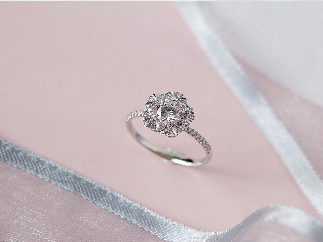 【天秤座】星座花钻戒 显钻款