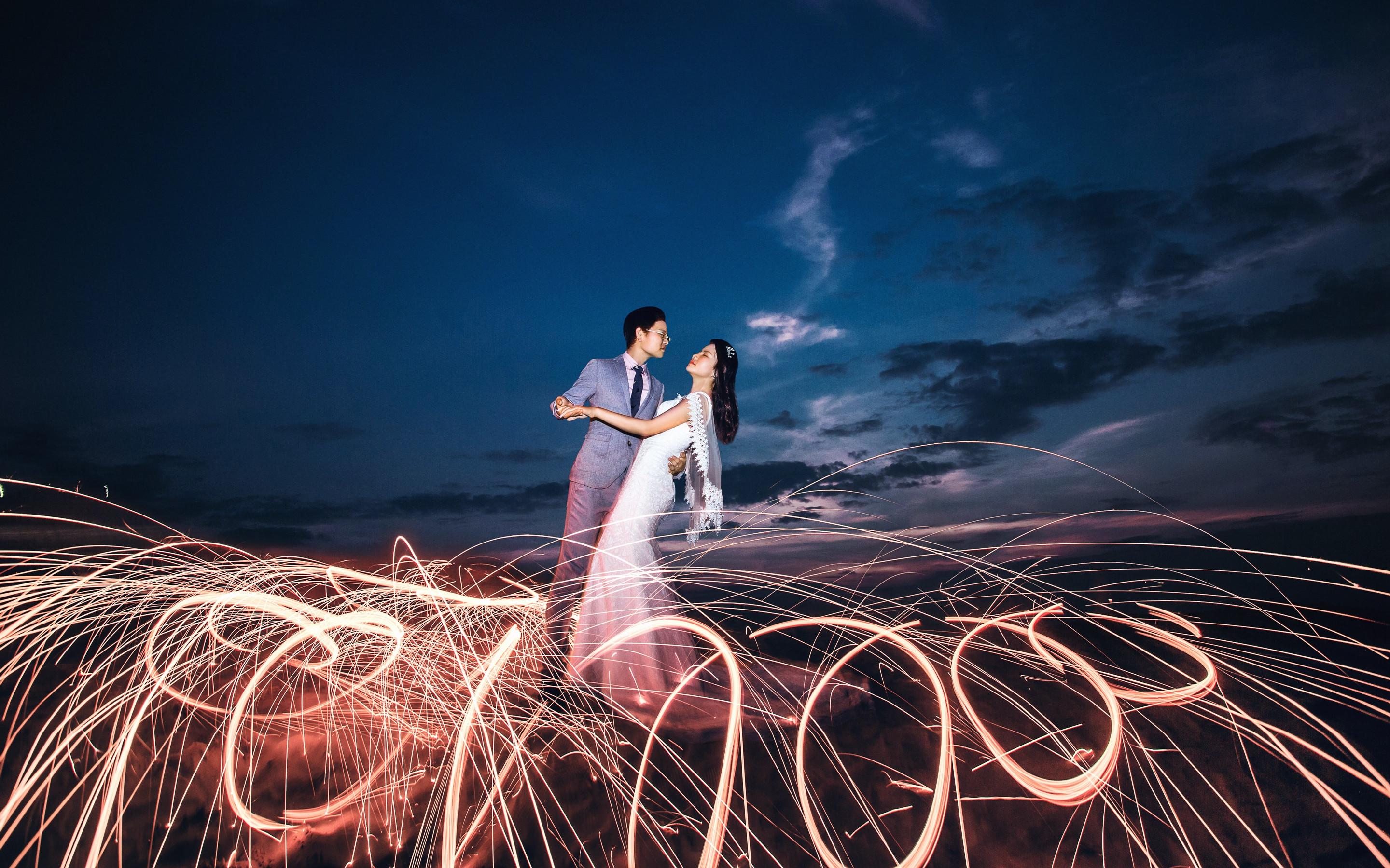 李先生&胡女士客照夜景视频欣赏