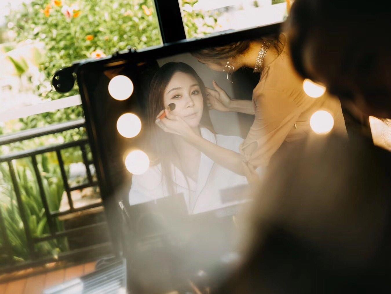 鑫简派美学   资深化妆师   全程  跟妆