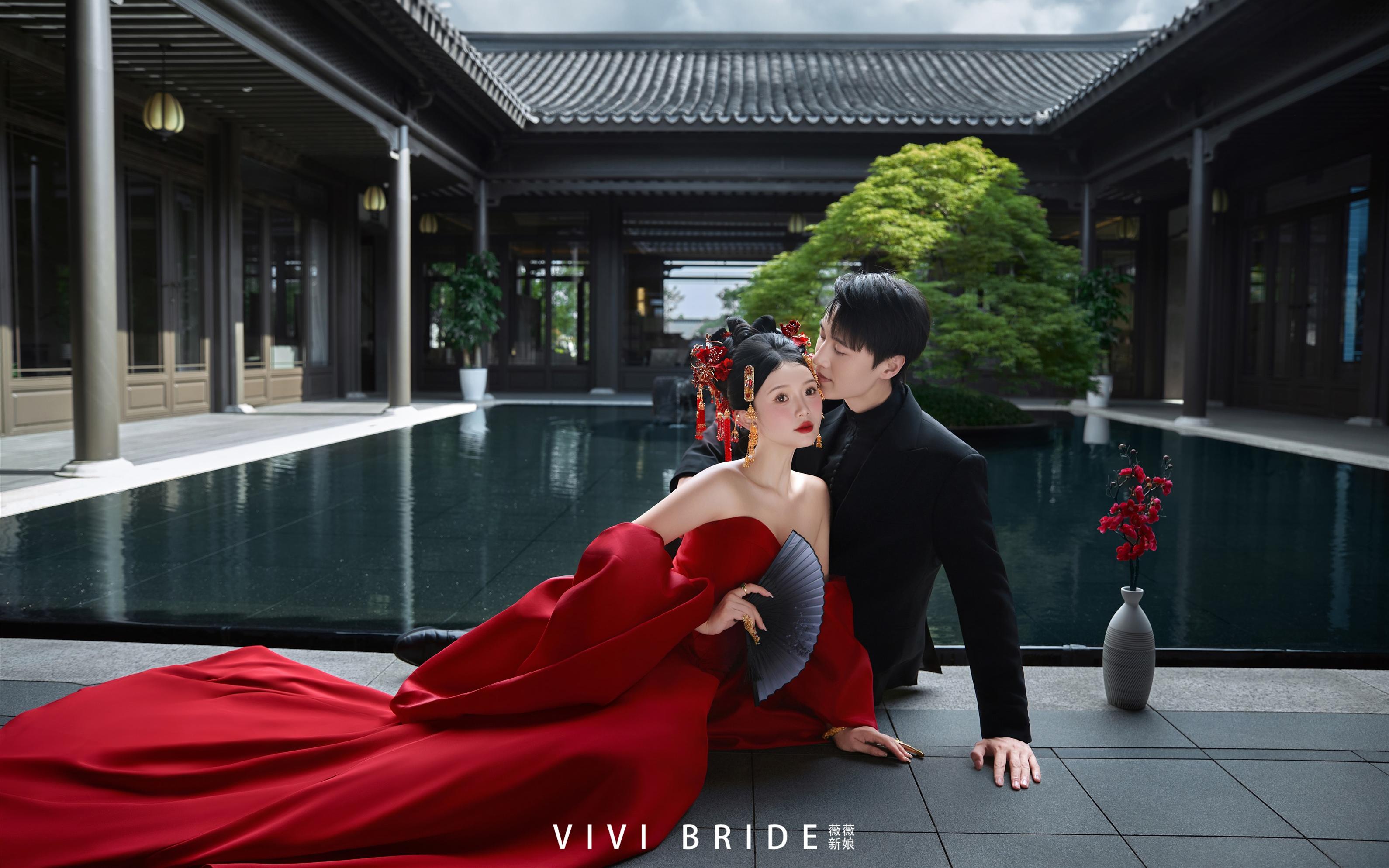 寶子們！你們的中式婚紗照天花板來咯！??