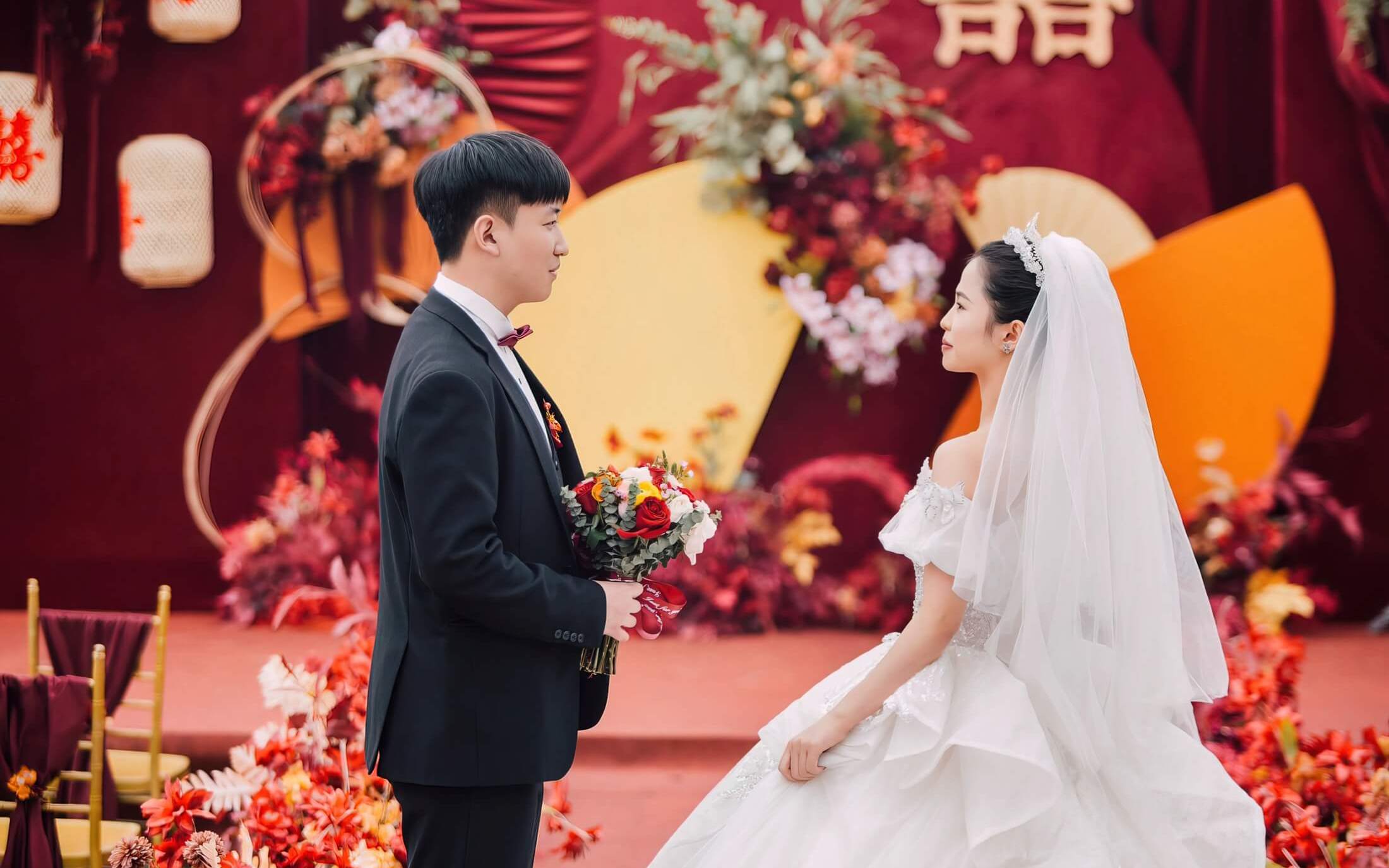 【紅妝】超贊的！紅橙色系新中式庭院婚禮