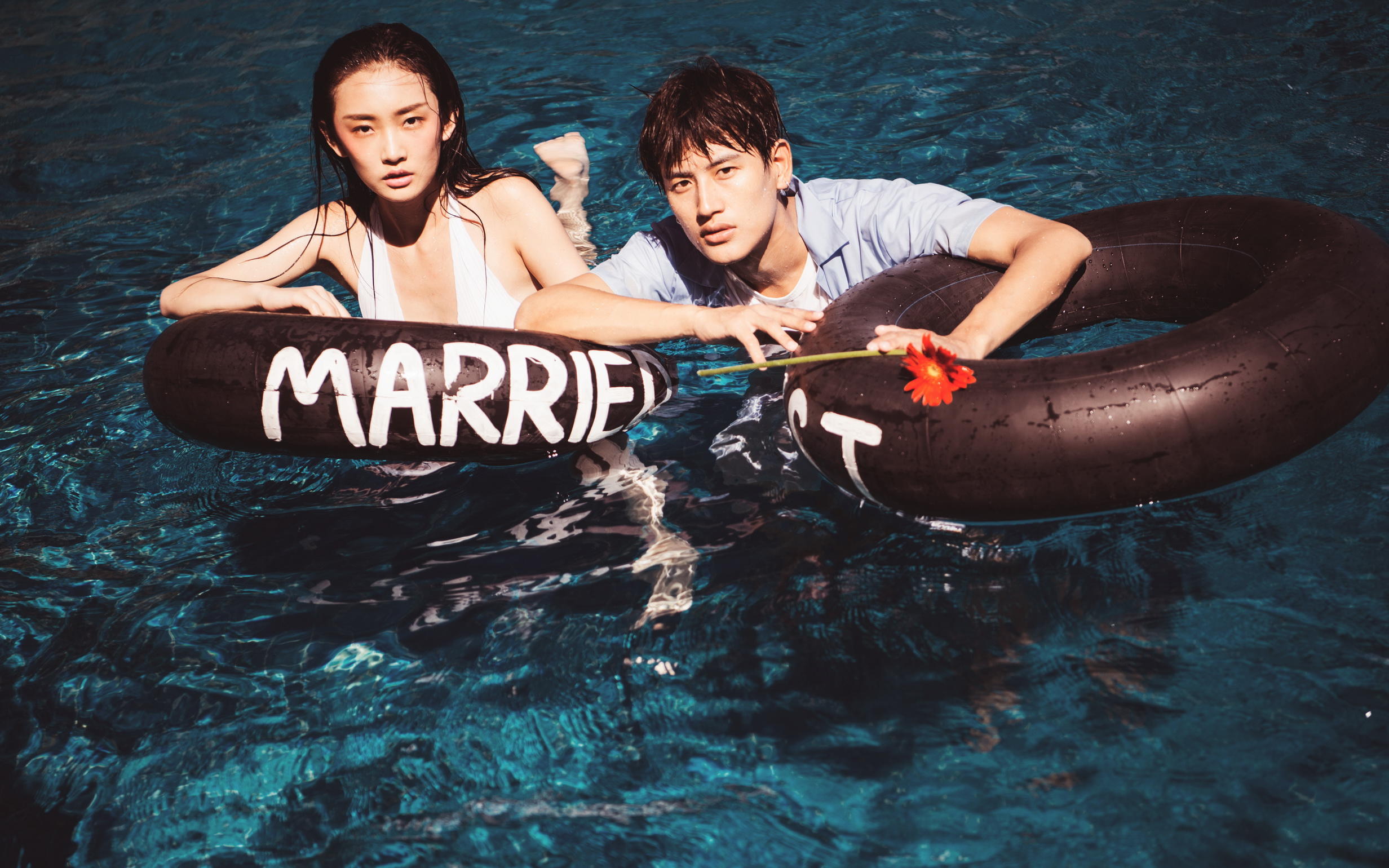 【半山半岛高端私人订制或5A级景区凤凰】报销机票