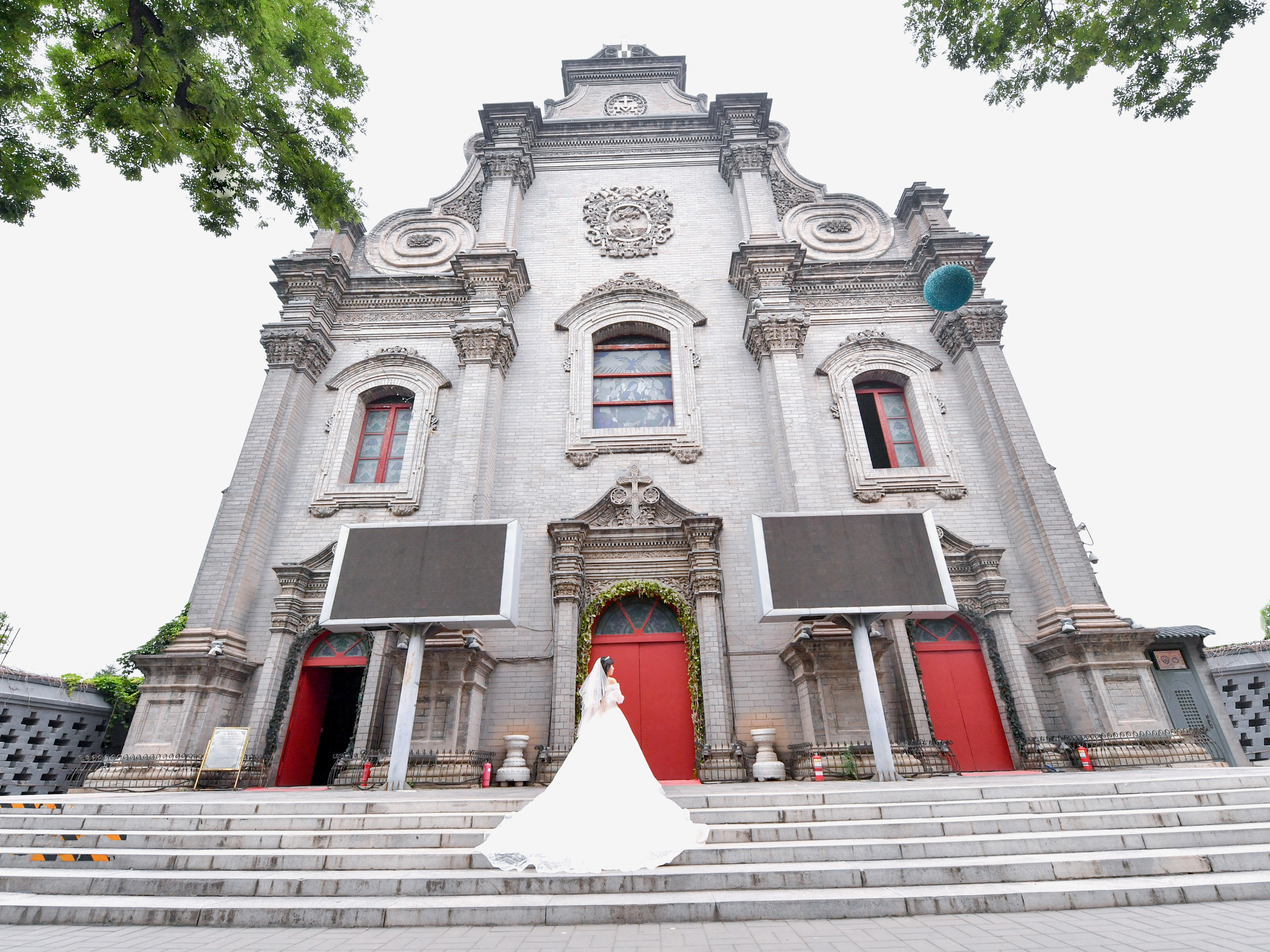 【大型婚礼】大摇臂+双机摄像+双机摄影（总监级）