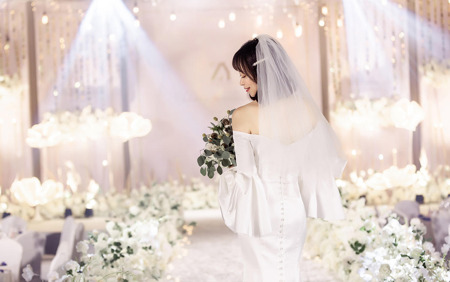 艾米思婚礼—简洁唯美风格婚礼