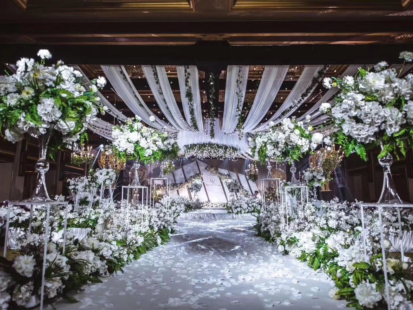 乔克叔叔水富韩式欧式简约大气婚礼最新报价