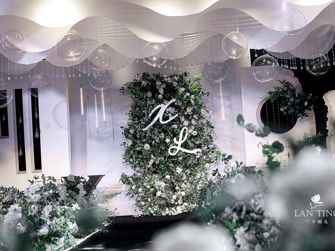 【2021】爆款韩式白绿色婚礼|焦作婚礼