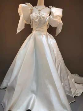 [高端的选择]婚纱礼服三件套+伴娘服