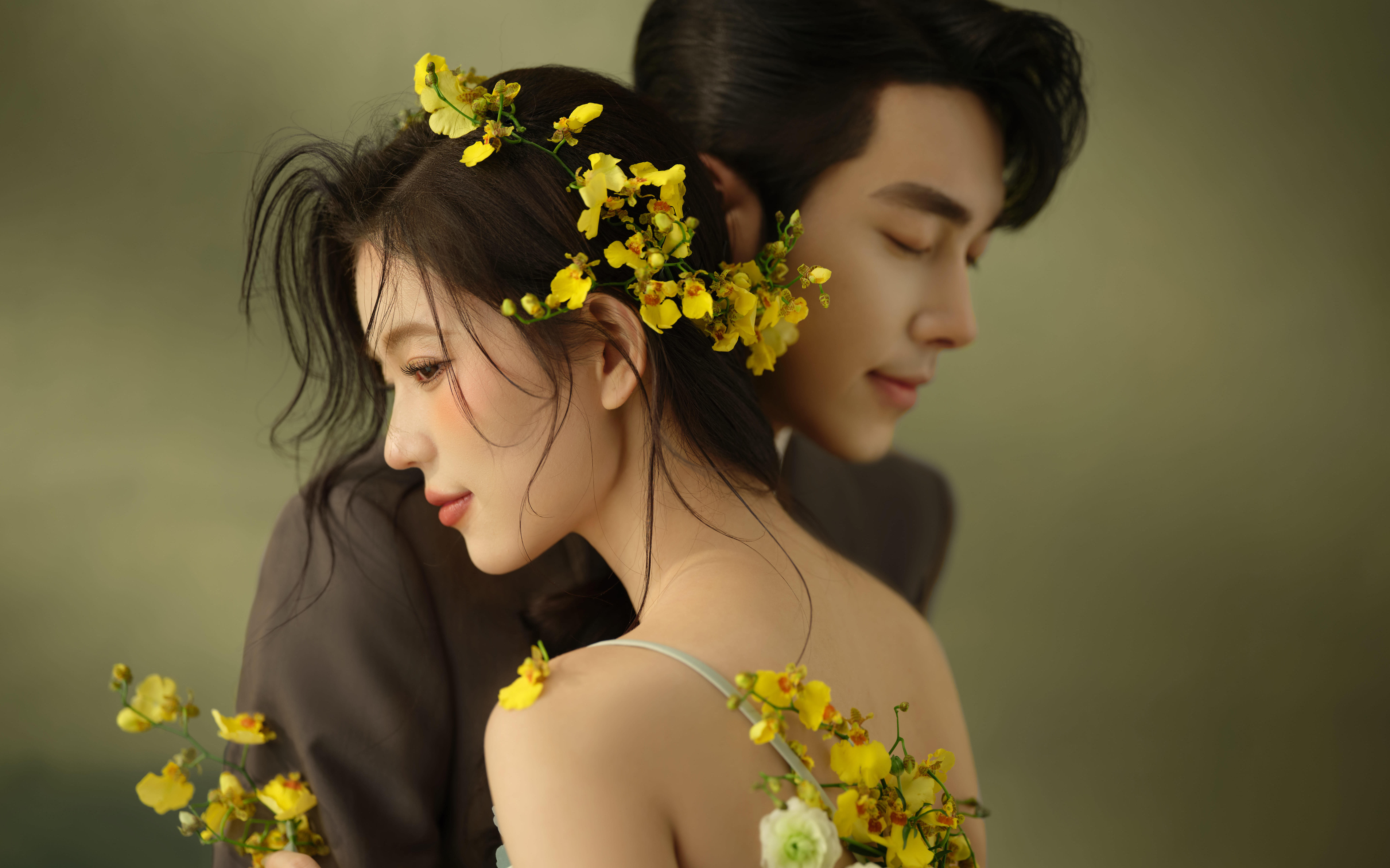 昆明婚纱照内景婚纱照复古油画婚纱照光影婚纱照