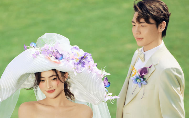 婚纱照直接把浪漫焊死