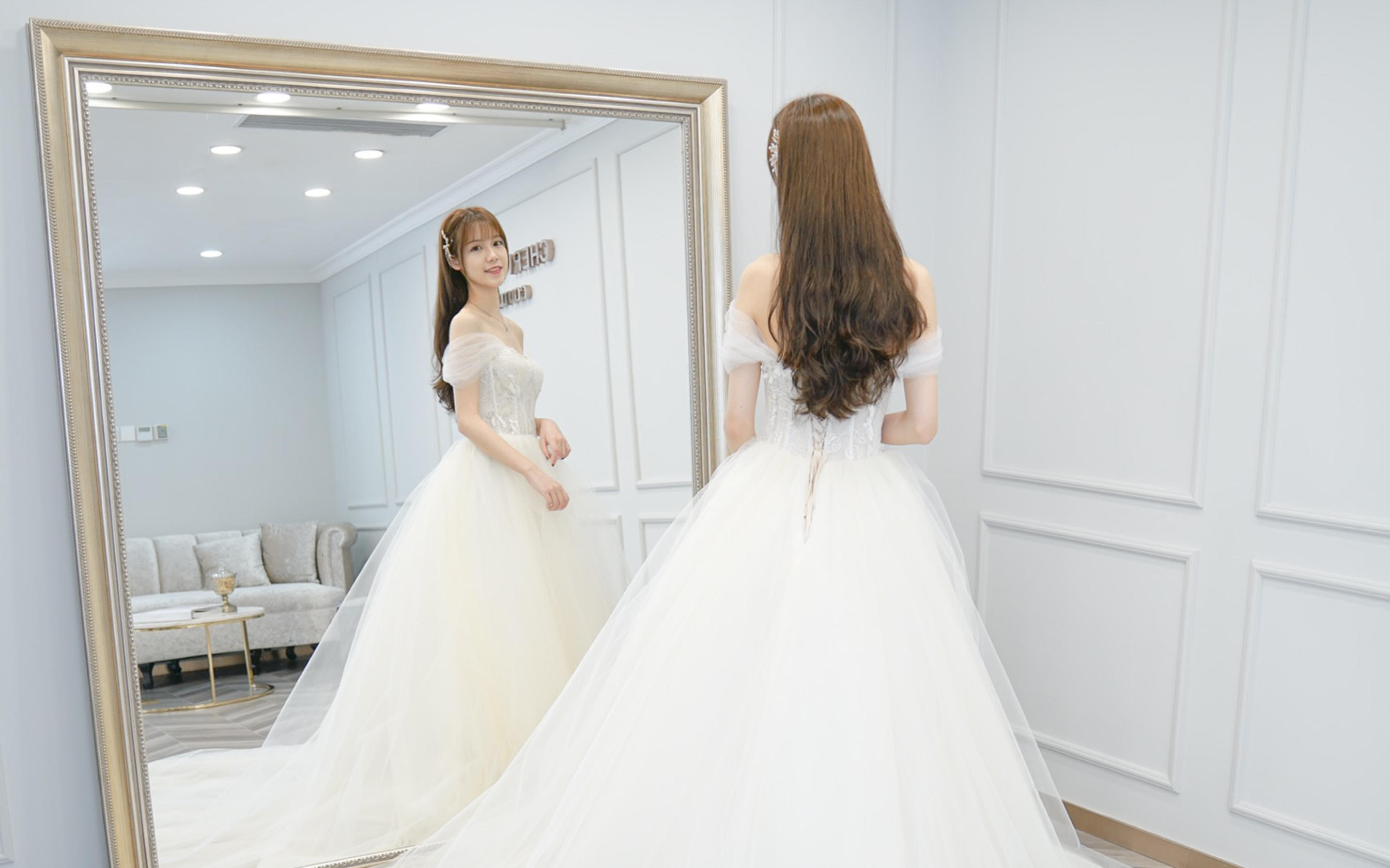 CHERI MARIE抹胸一字肩两穿婚纱