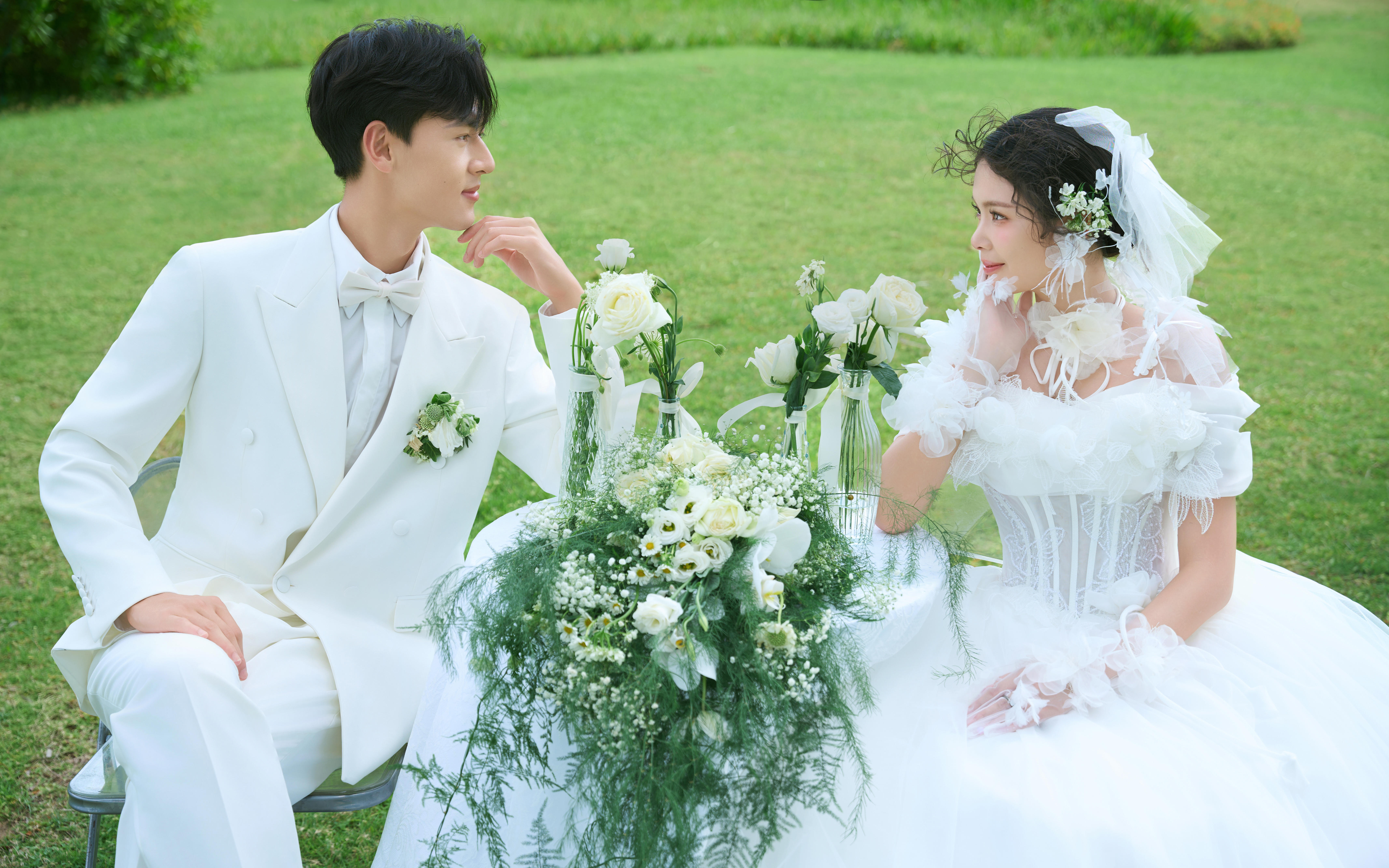 "三亞草坪婚禮風(fēng)｜森系婚紗照氛圍感拉滿"
