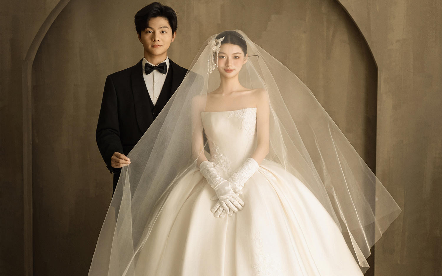 小众不撞款自带质感的主纱婚照