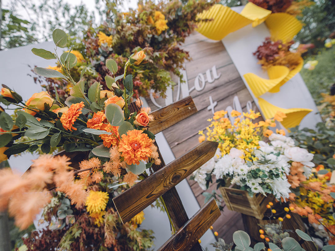 【艺空间婚礼】特色户外橙黄色系婚礼-《守护》