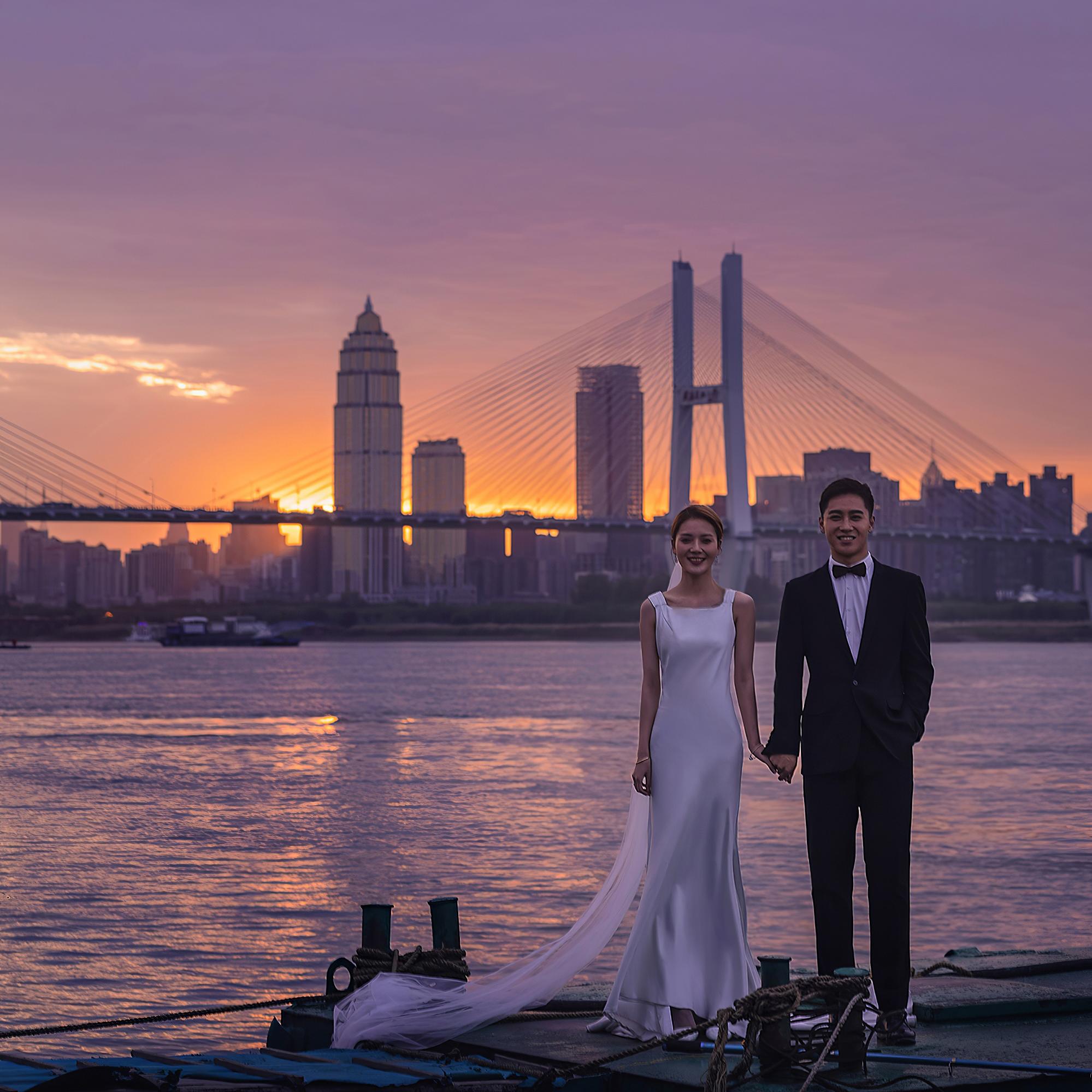 超浪漫的夕阳婚纱照，你值得等待