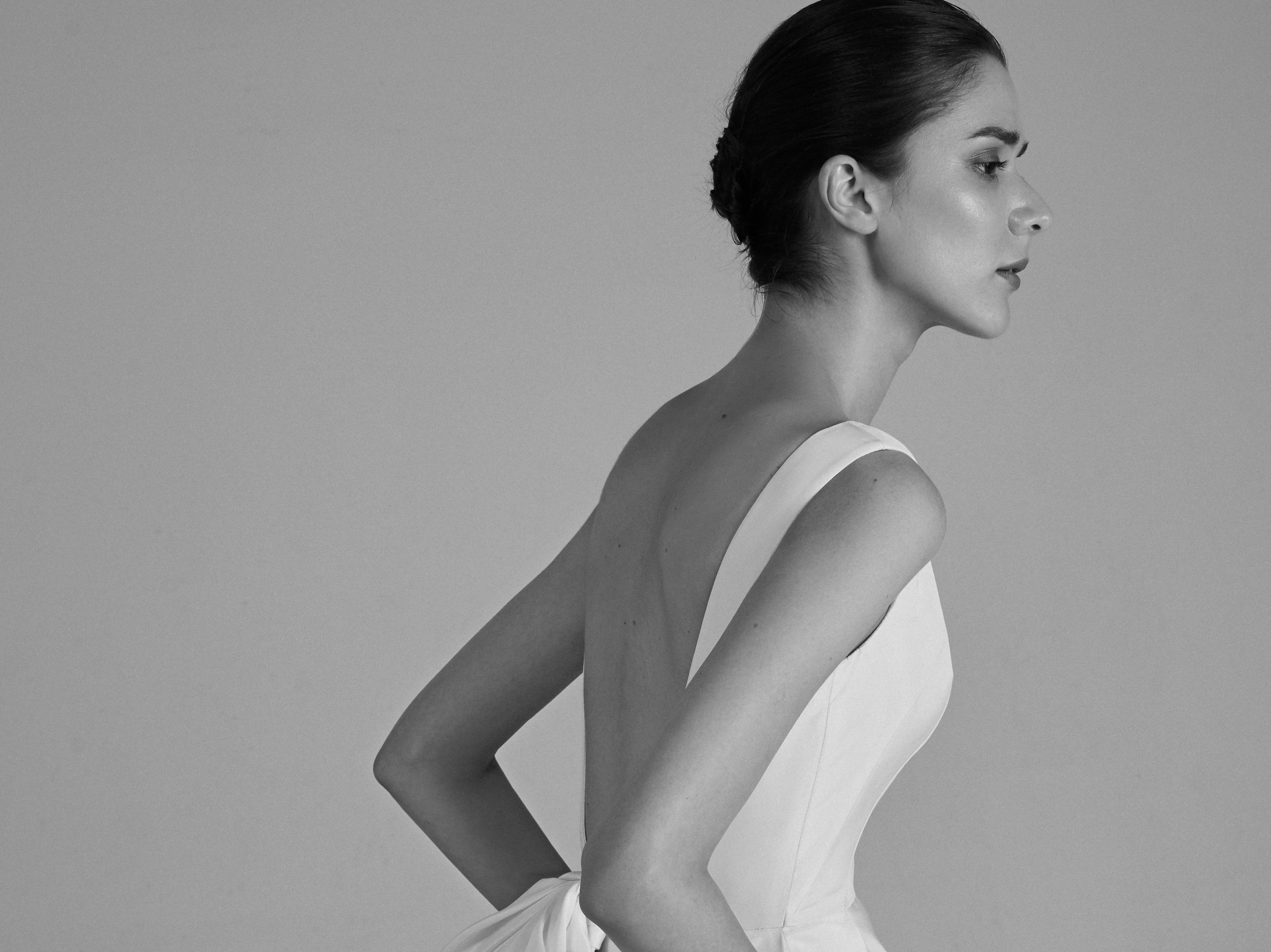 『臻选高定』手工INESL婚纱6件